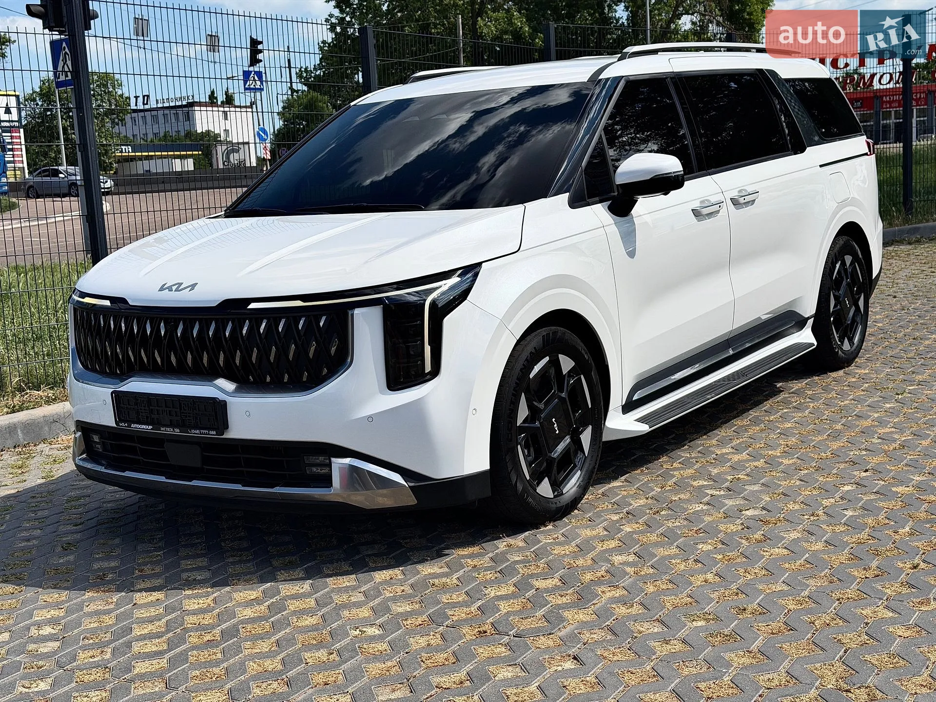 Kia Carnival, 2024