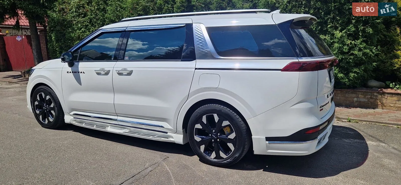Kia Carnival, 2021