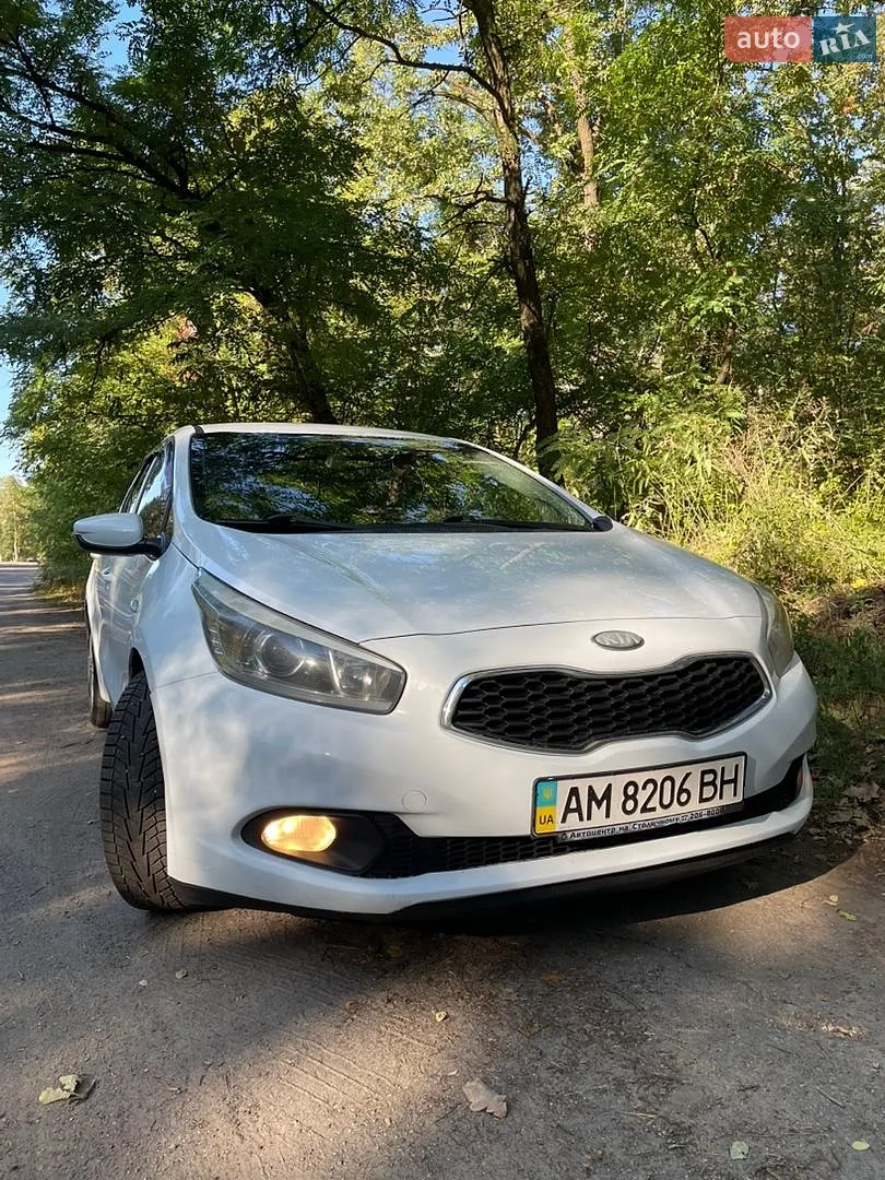 Kia Ceed, 2012