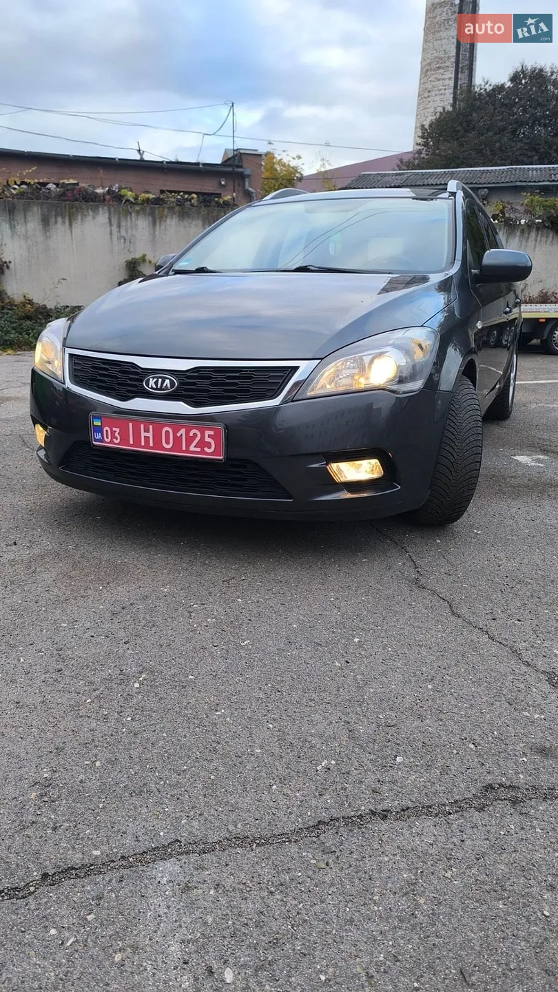 Kia Ceed, 2011