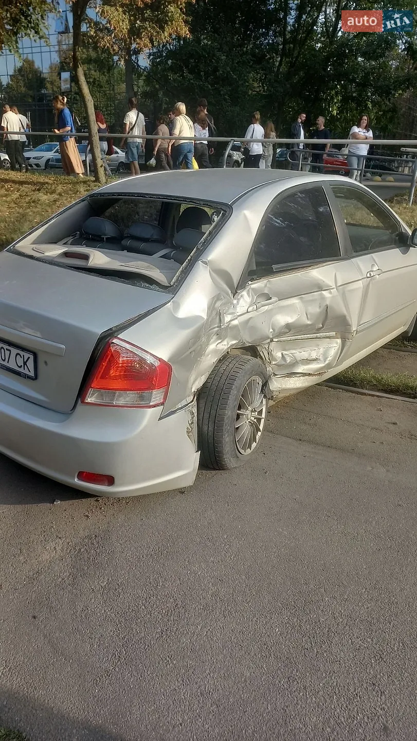 Kia Cerato, 2008