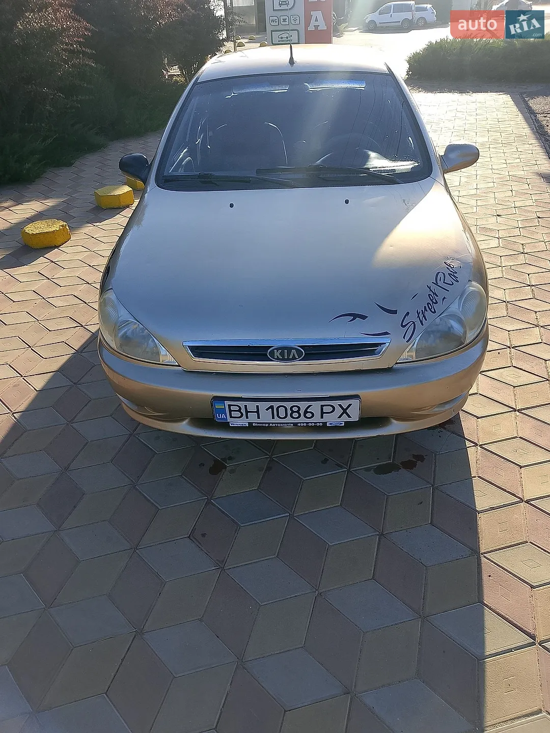 Kia Cerato, 2004