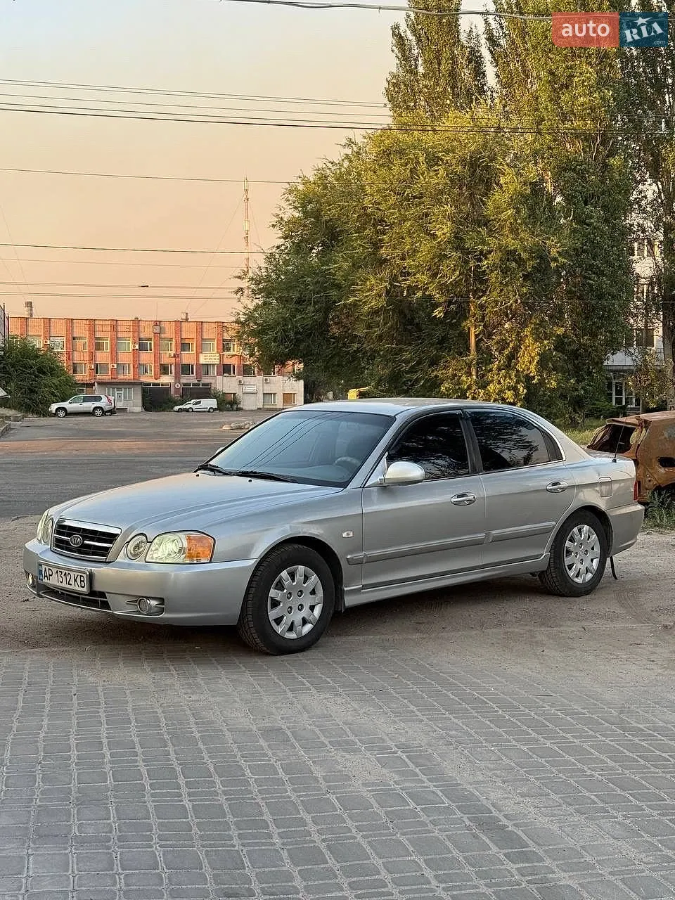 Kia Magentis, 2004