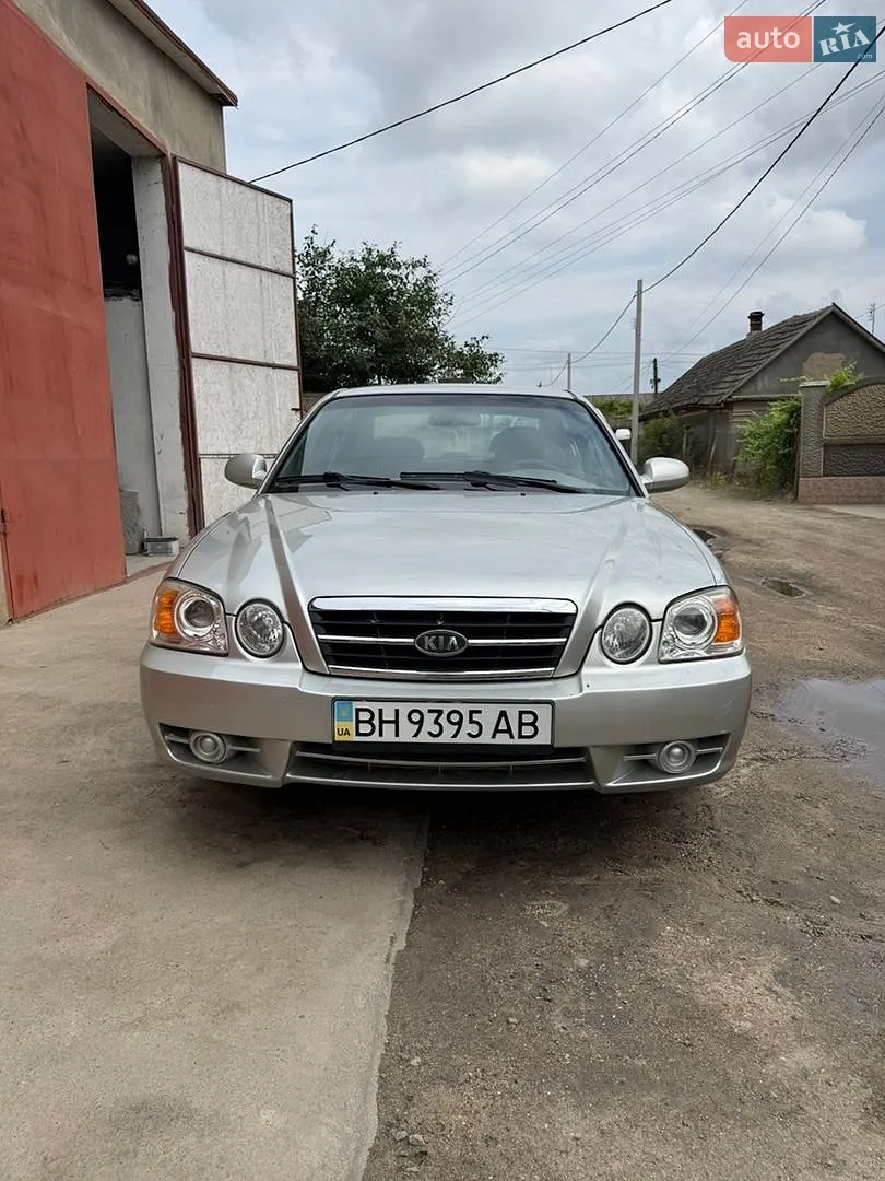 Kia Magentis, 2004