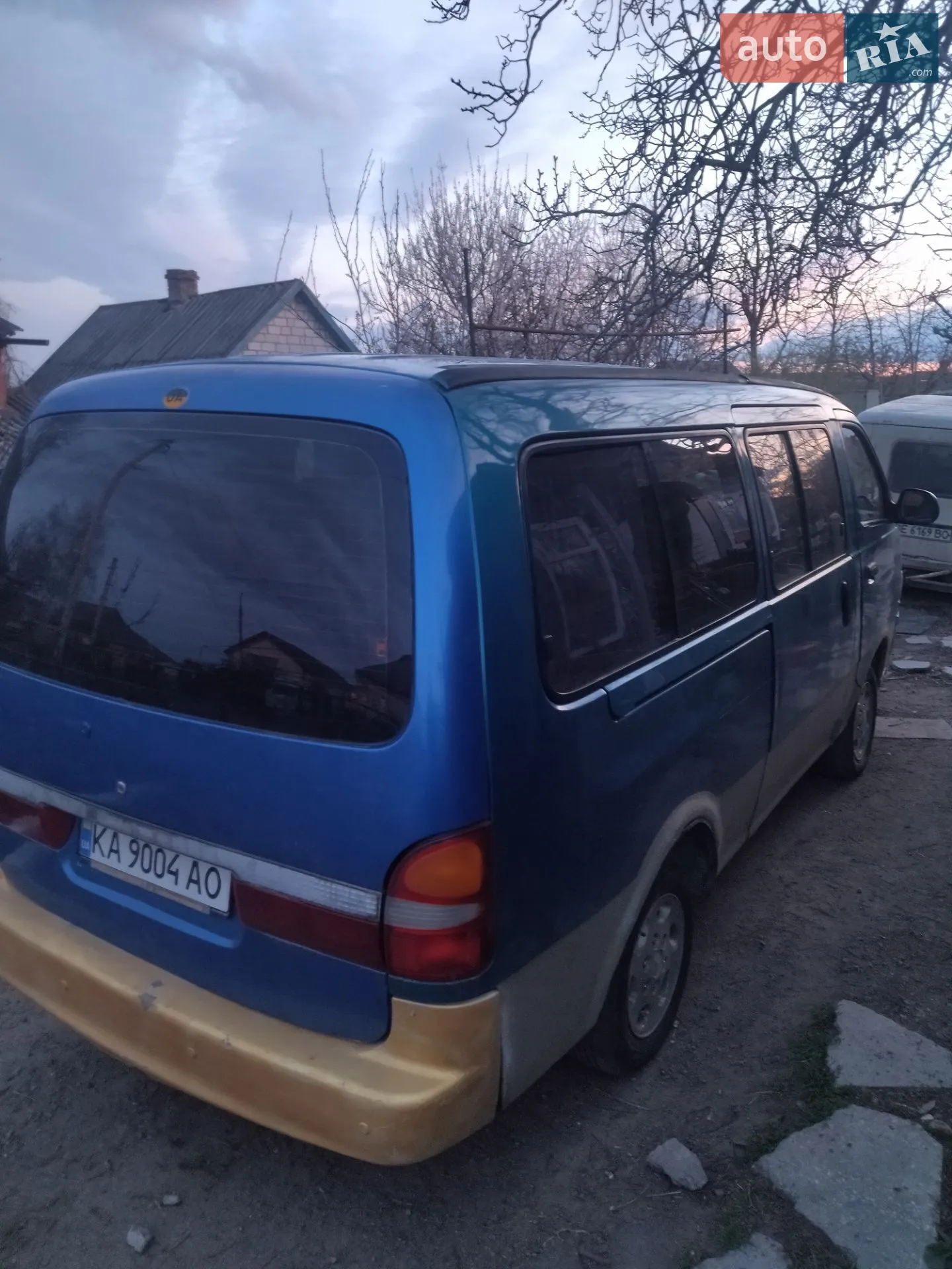 Kia Pregio, 1998