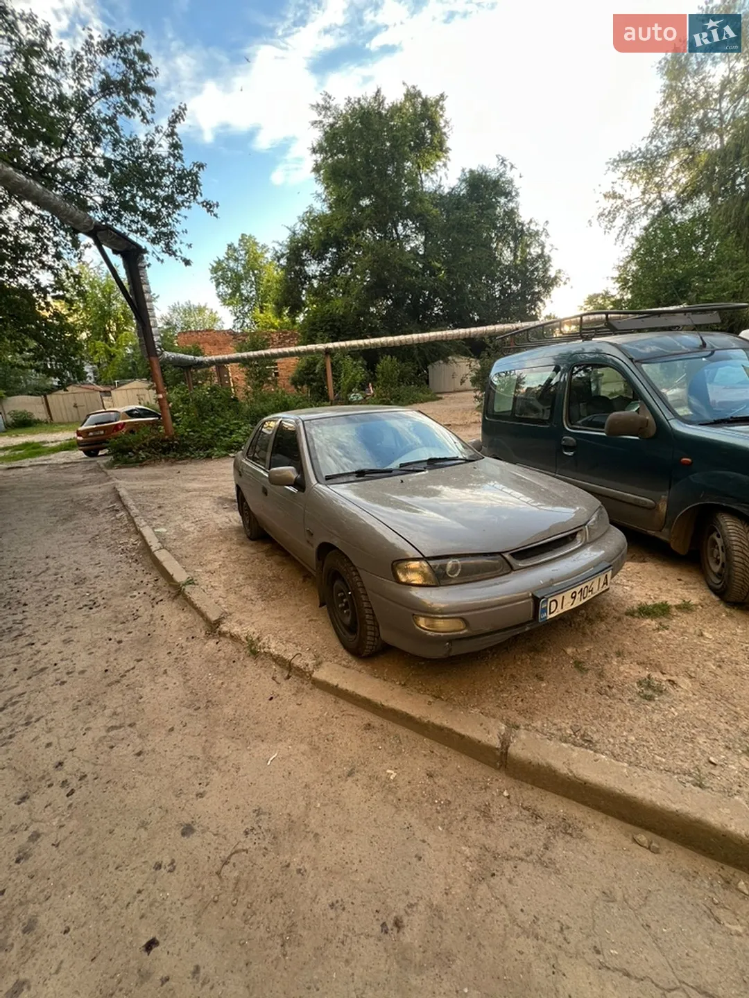 Kia Sephia, 1997