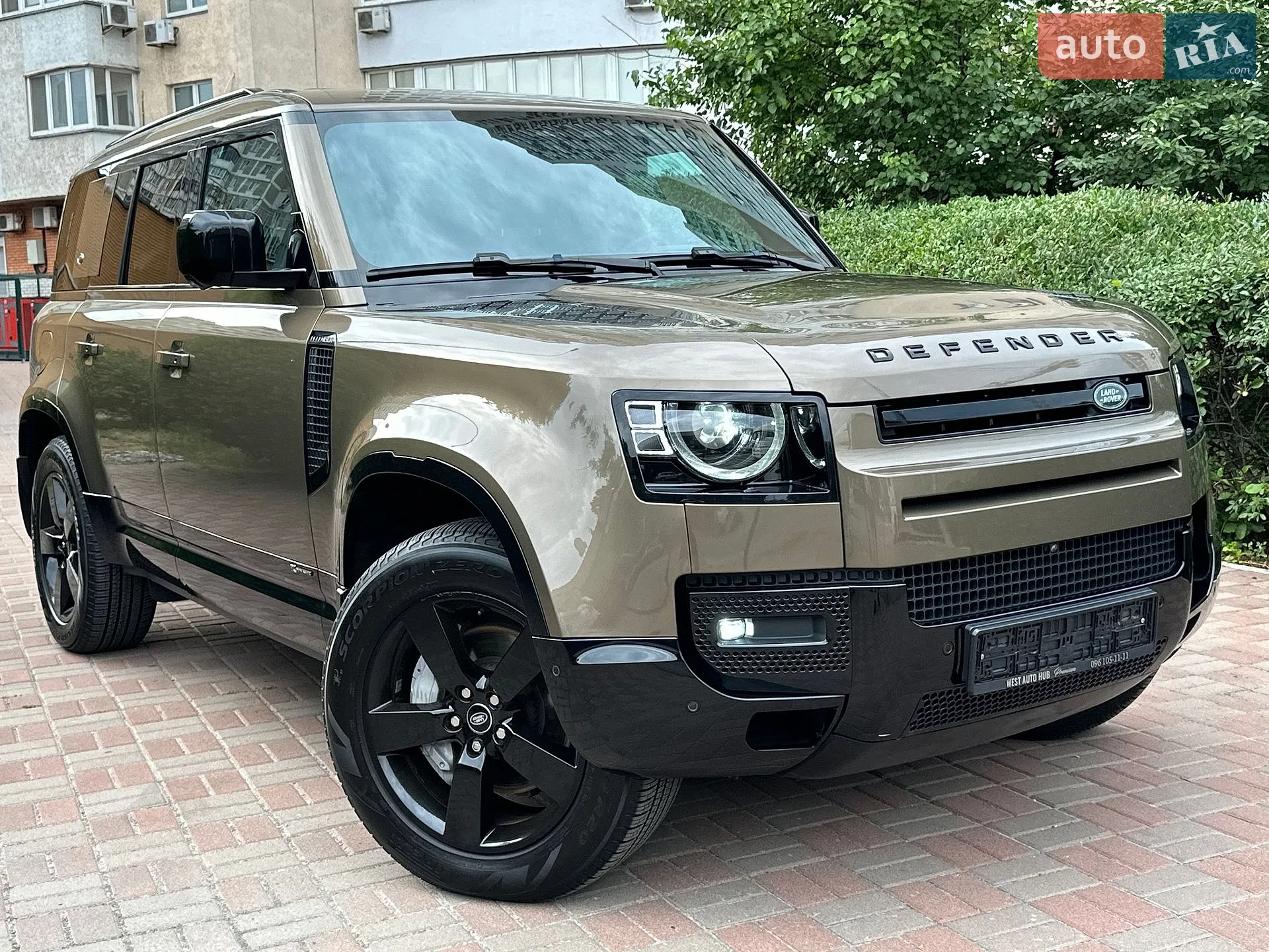 Land Rover Defender, 2021