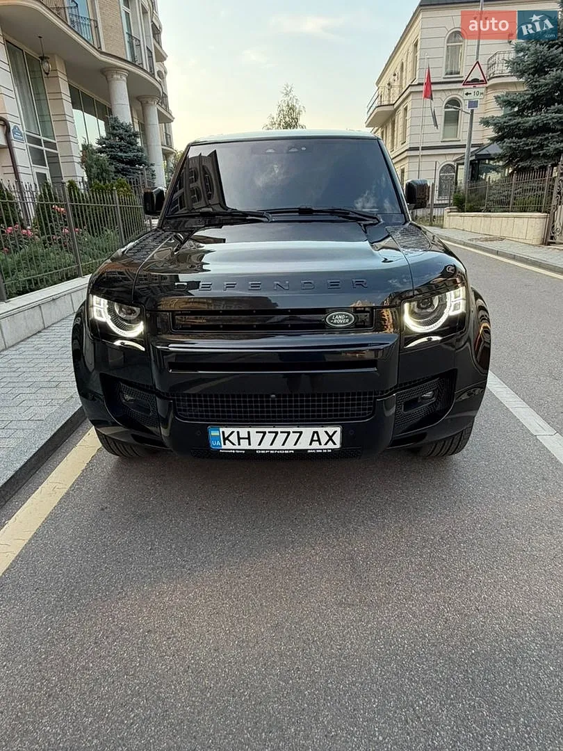 Land Rover Defender, 2023