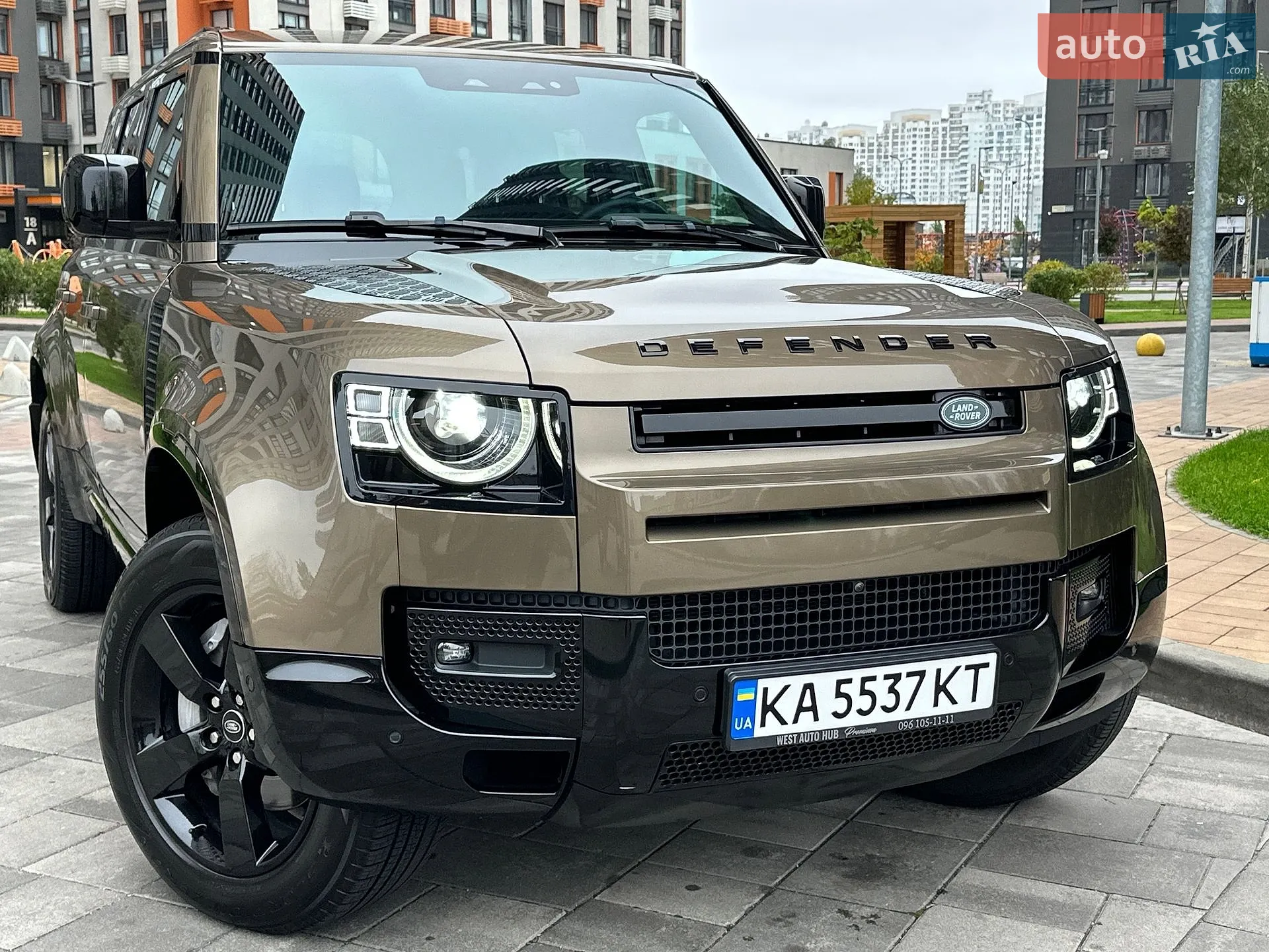 Land Rover Defender, 2021