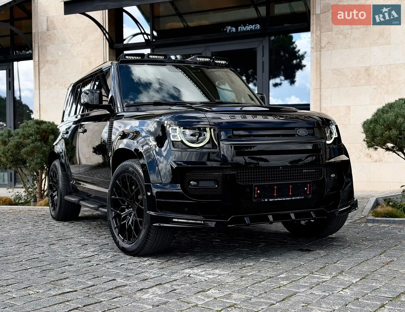 Land Rover Defender, 2022