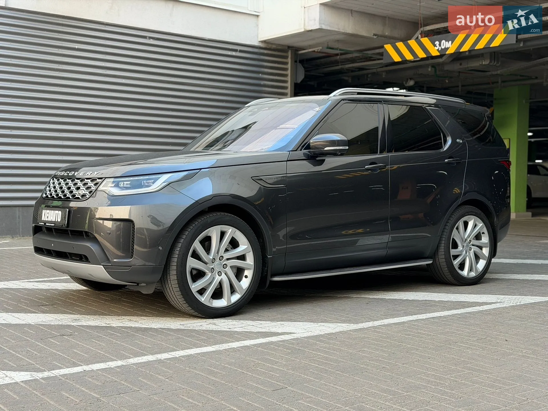 Land Rover Discovery, 2021