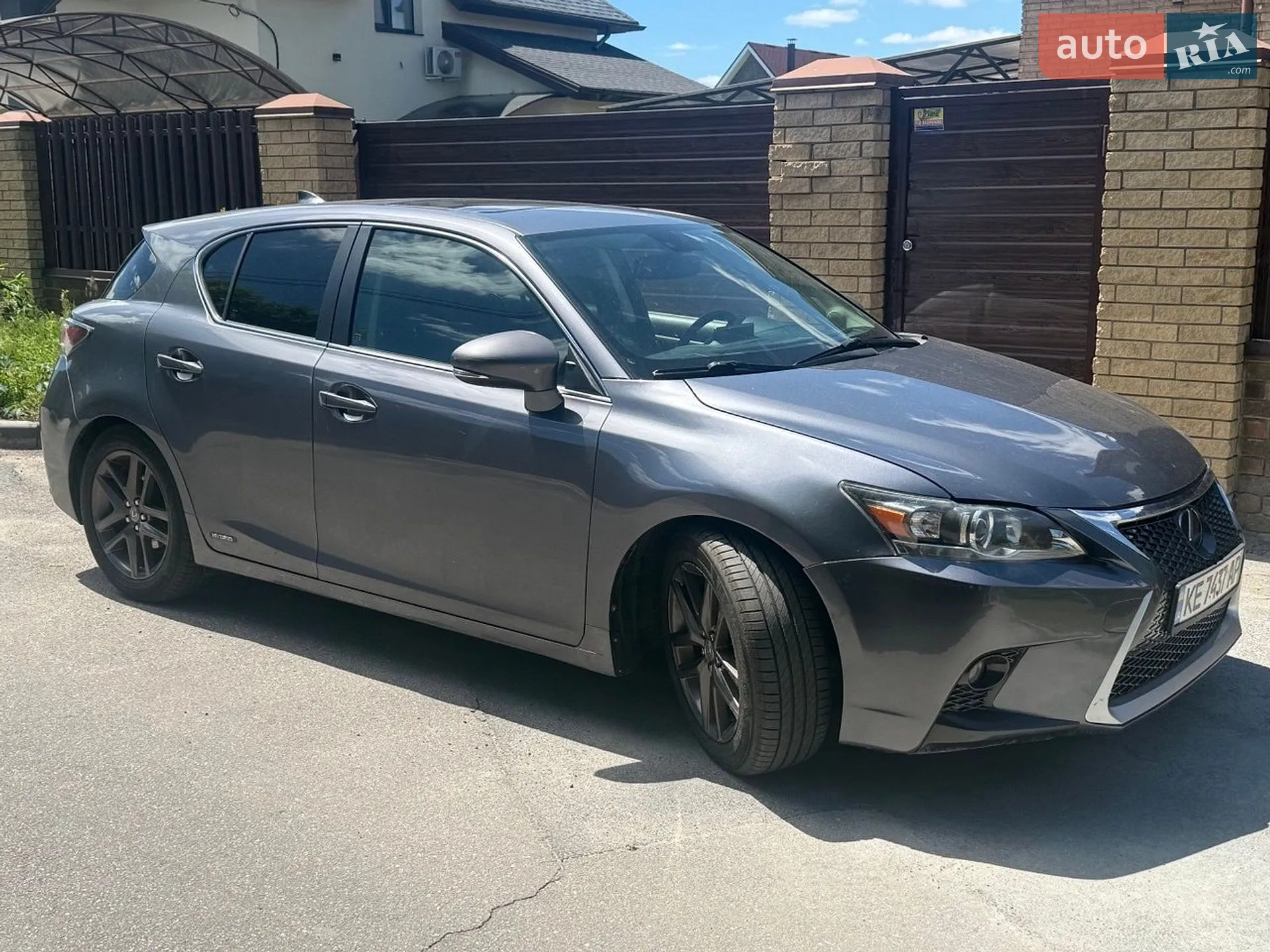 Lexus CT, 2014