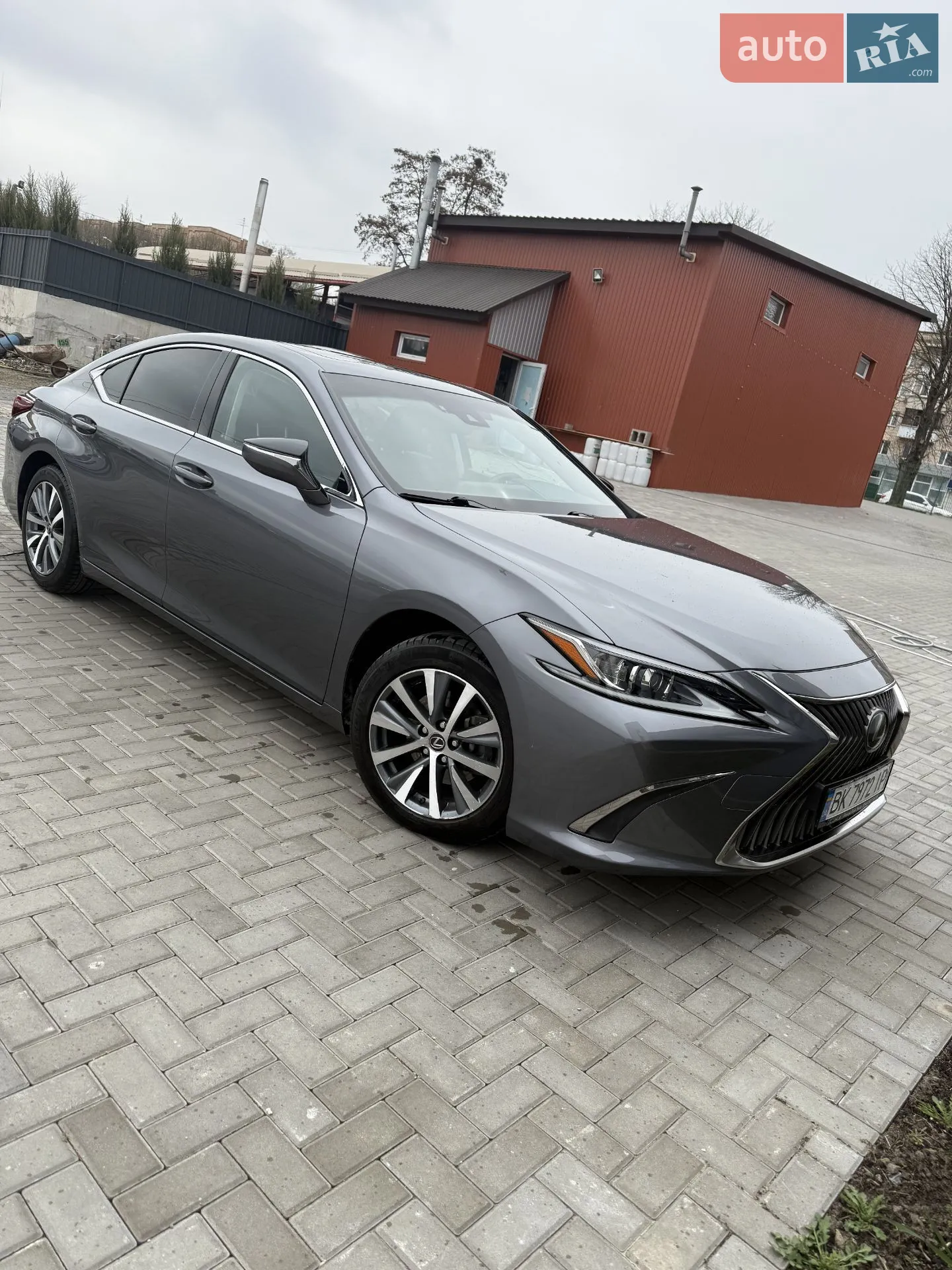 Lexus ES, 2020