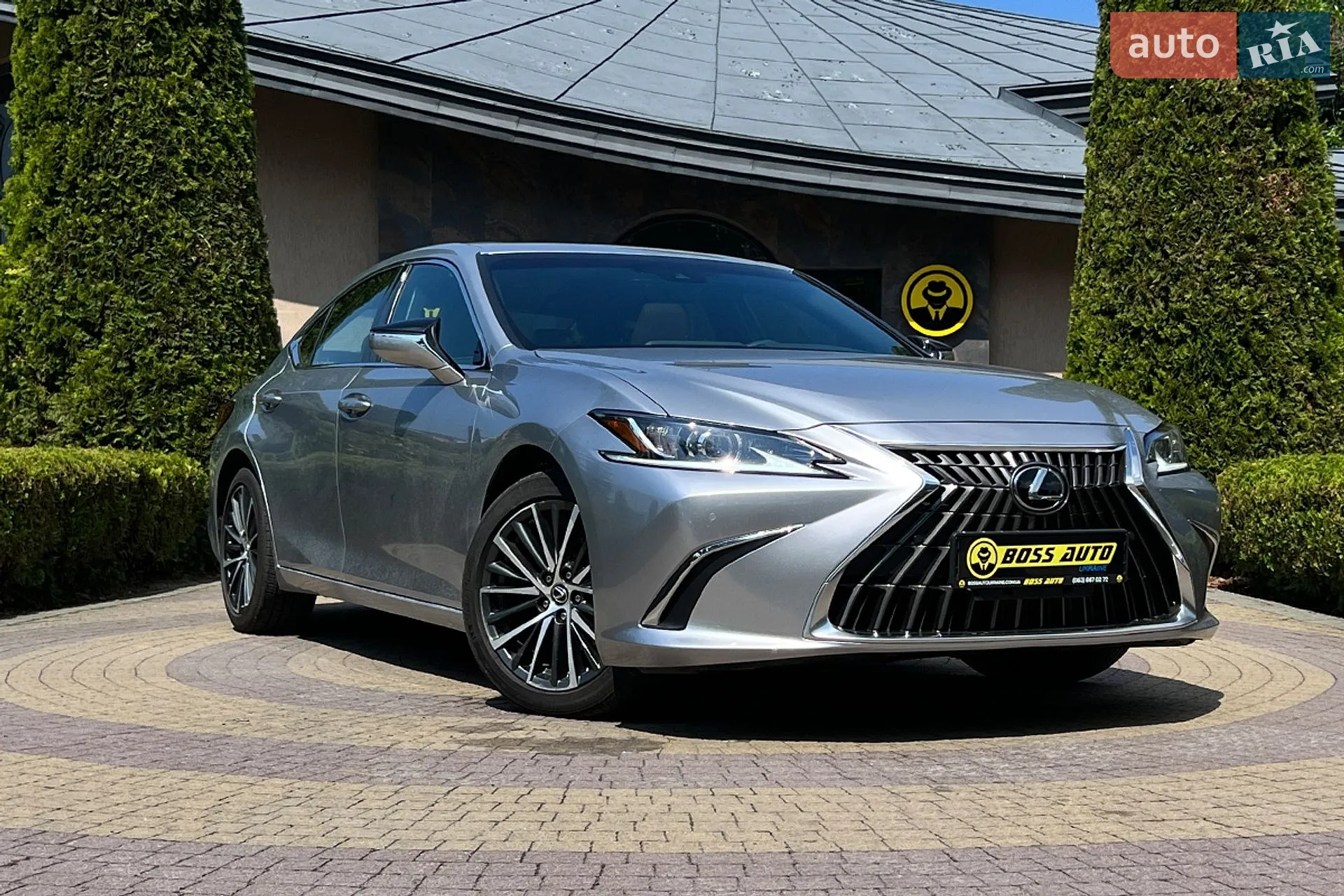 Lexus ES, 2023
