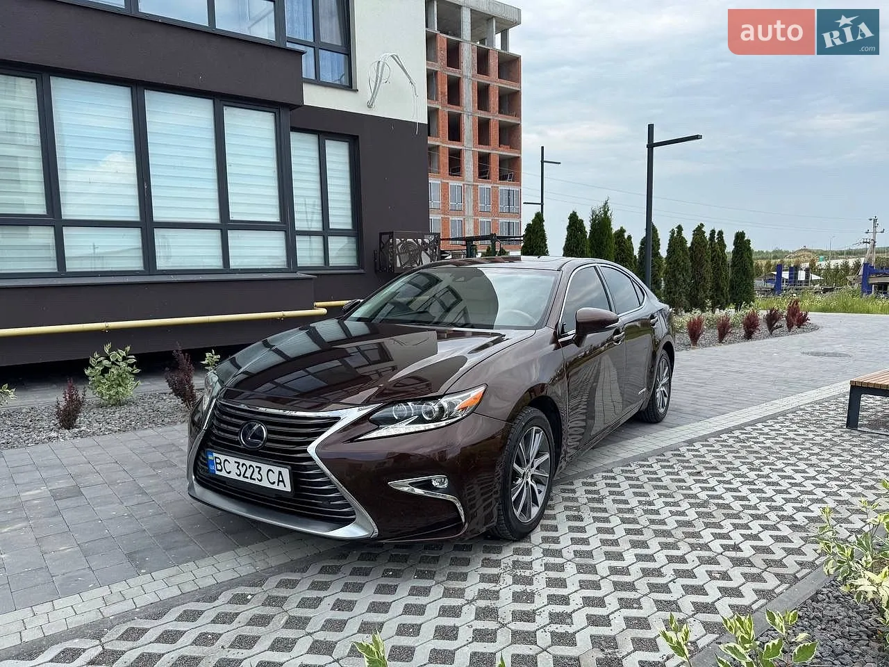 Lexus ES, 2015