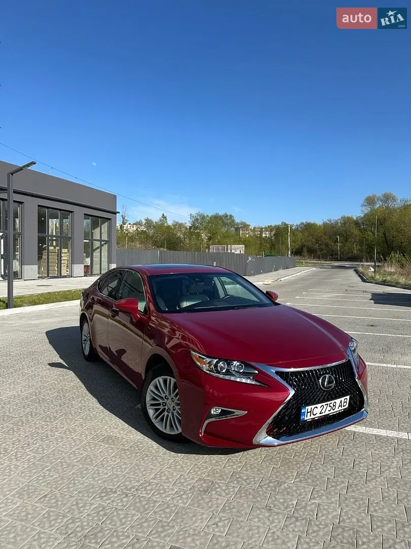 Lexus ES, 2017