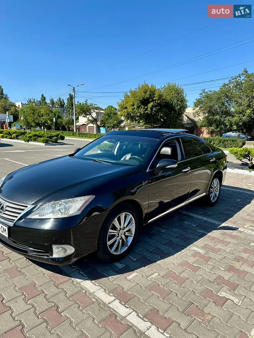 Lexus ES, 2010