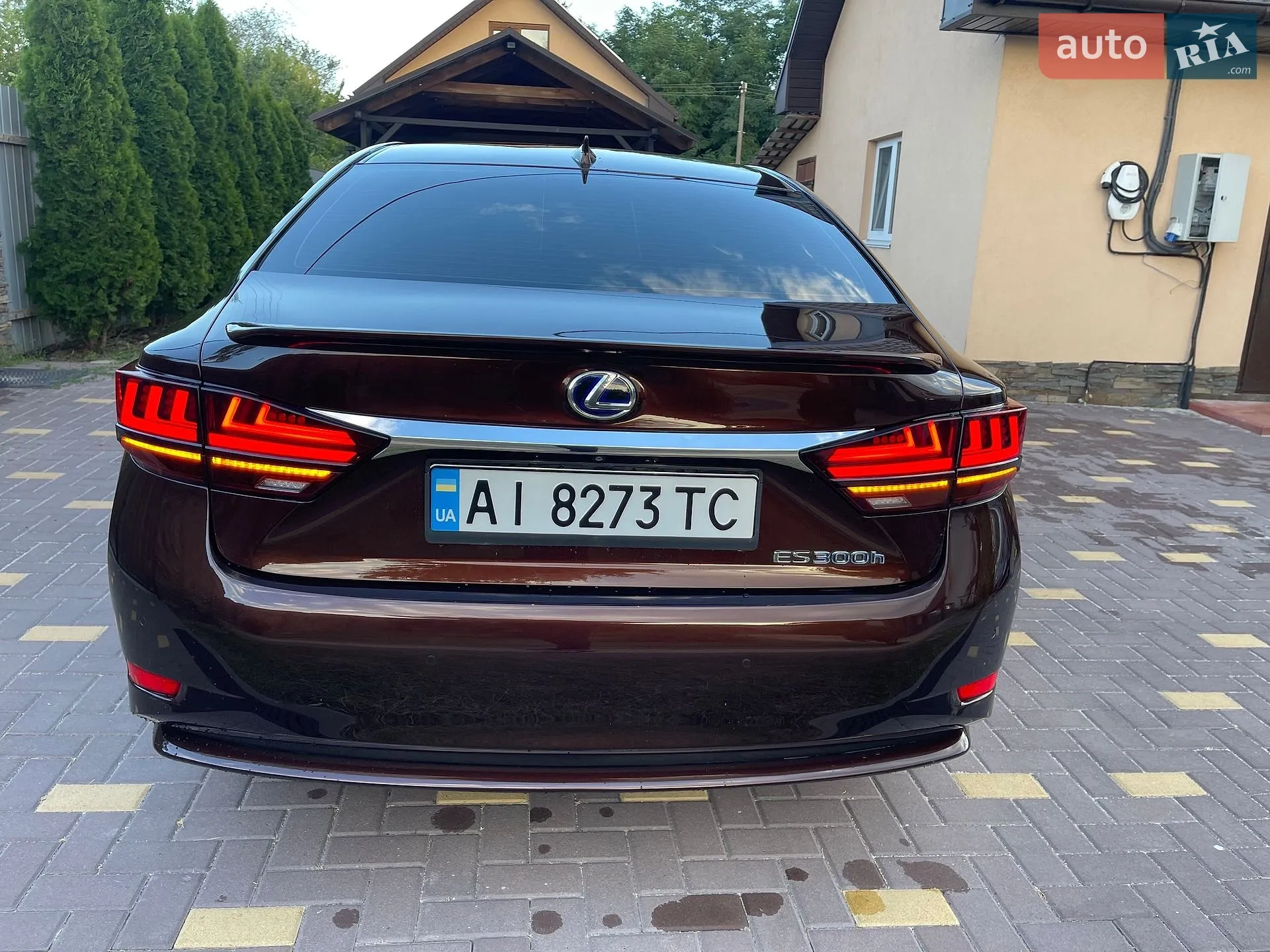 Lexus ES, 2015