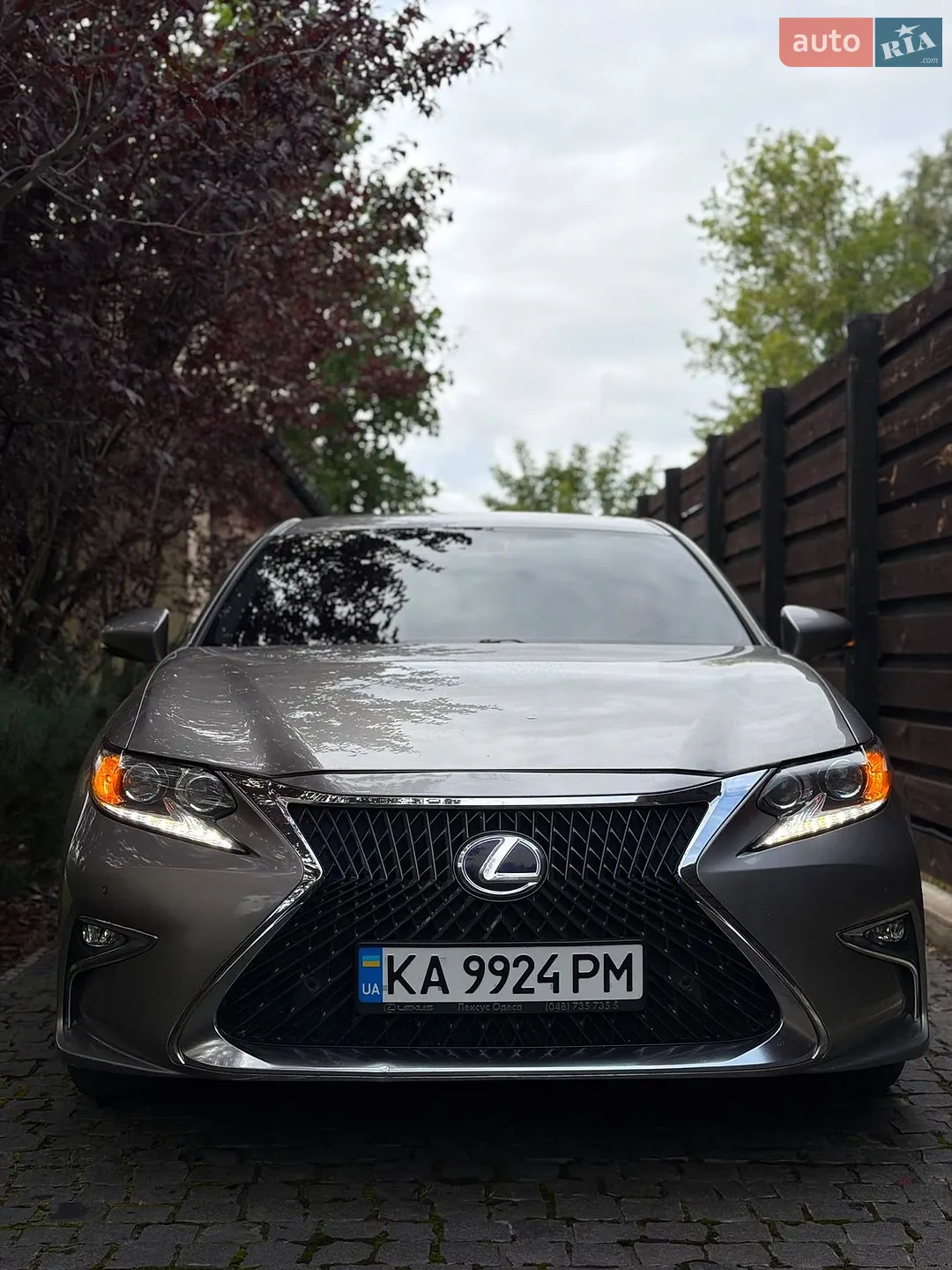 Lexus ES, 2017
