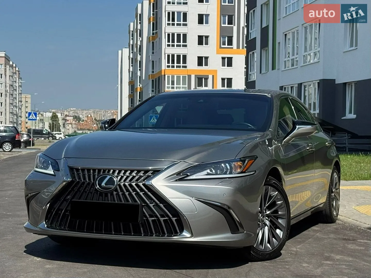 Lexus ES, 2023