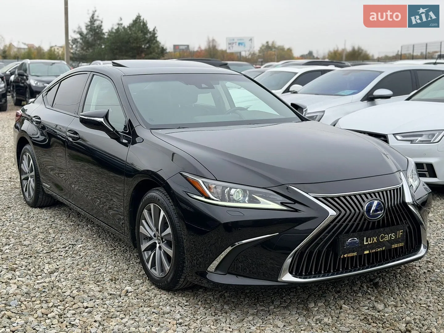 Lexus ES, 2021
