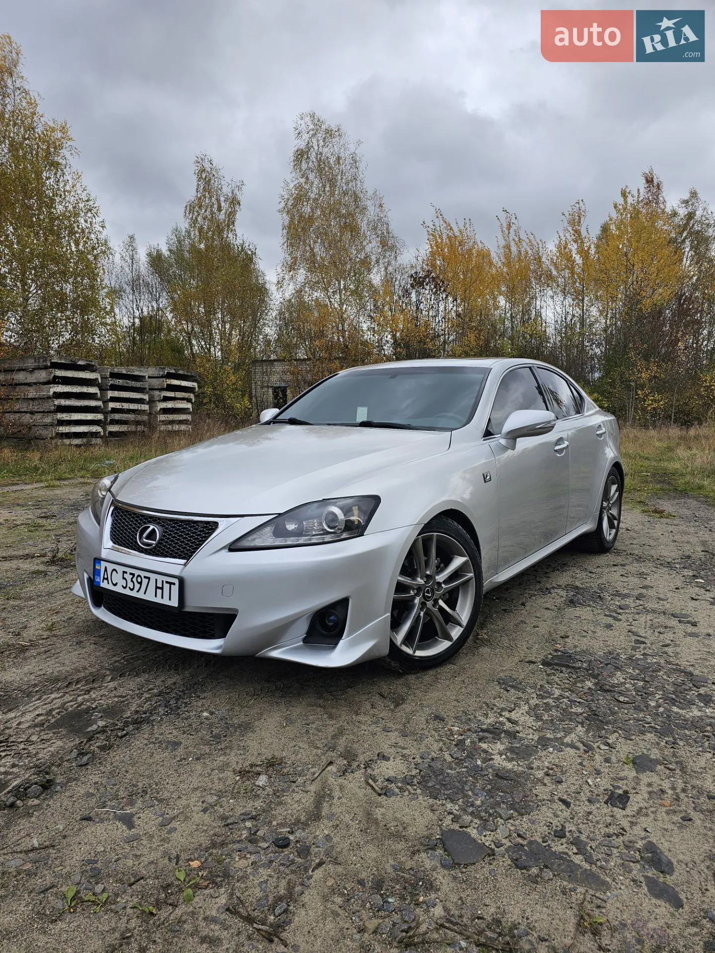 Lexus IS, 2011