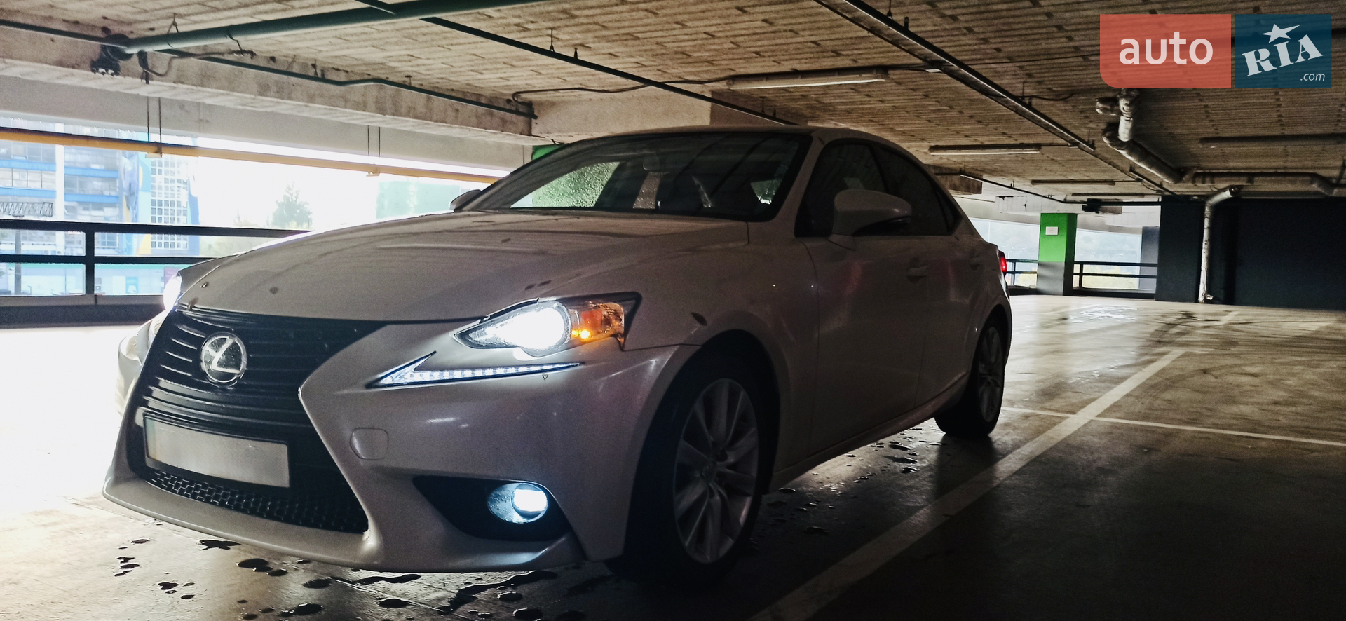Lexus IS, 2015