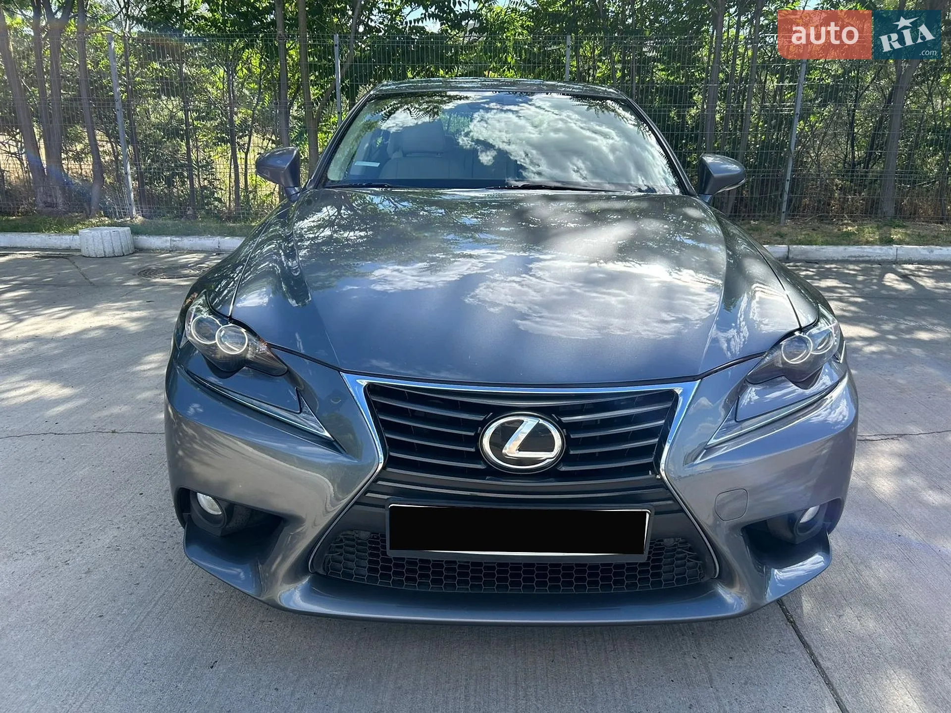 Lexus IS, 2013