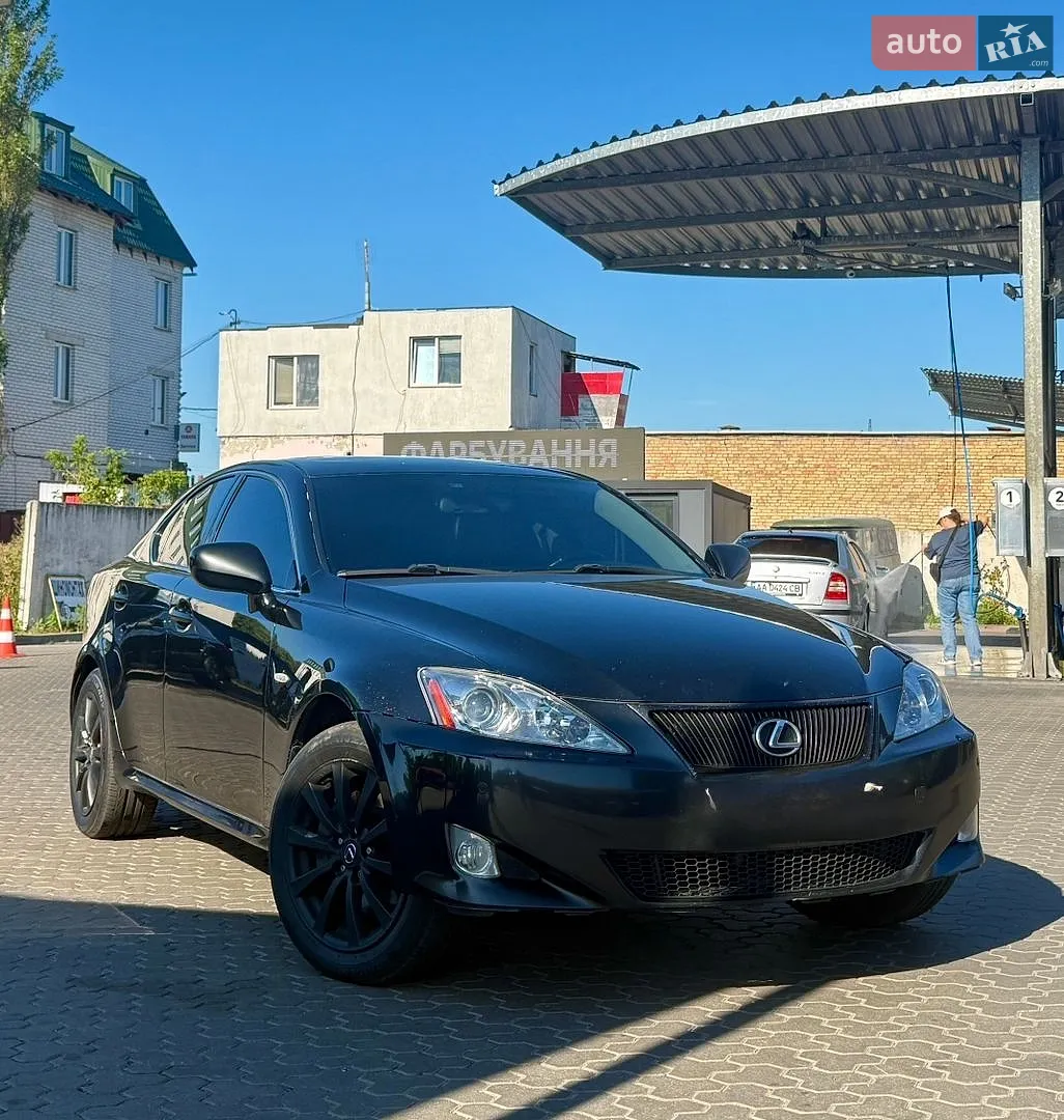 Lexus IS, 2008