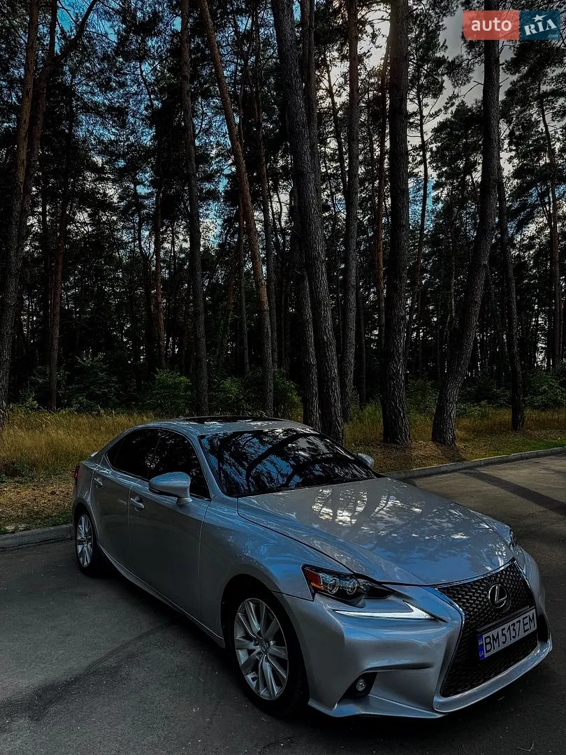 Lexus IS, 2014