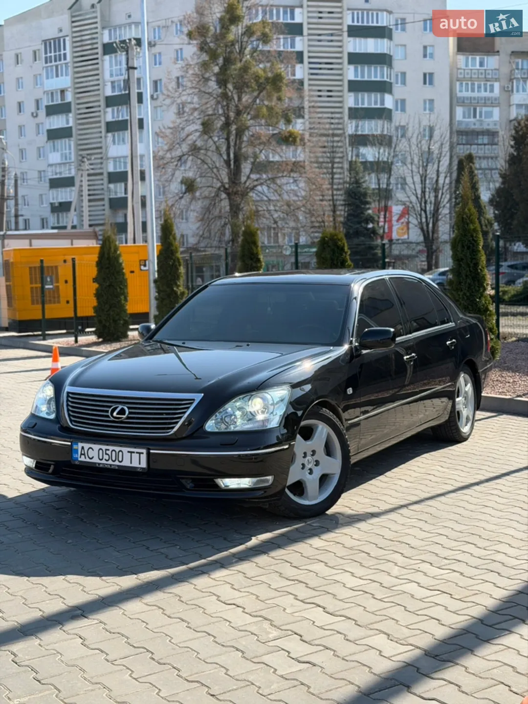 Lexus LS, 2005