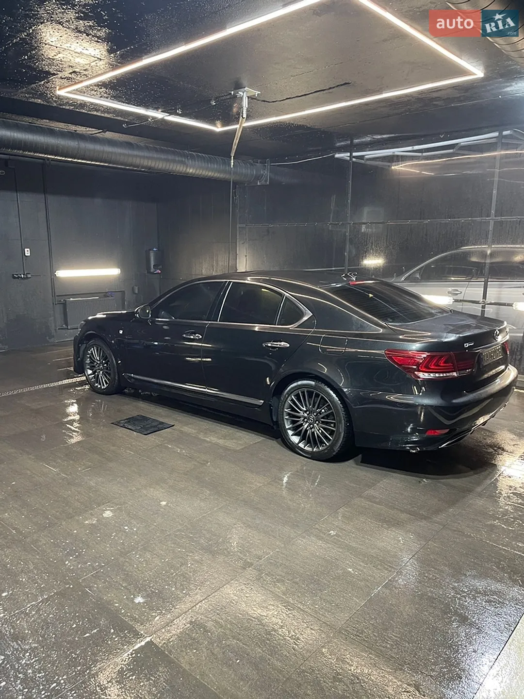 Lexus LS, 2017