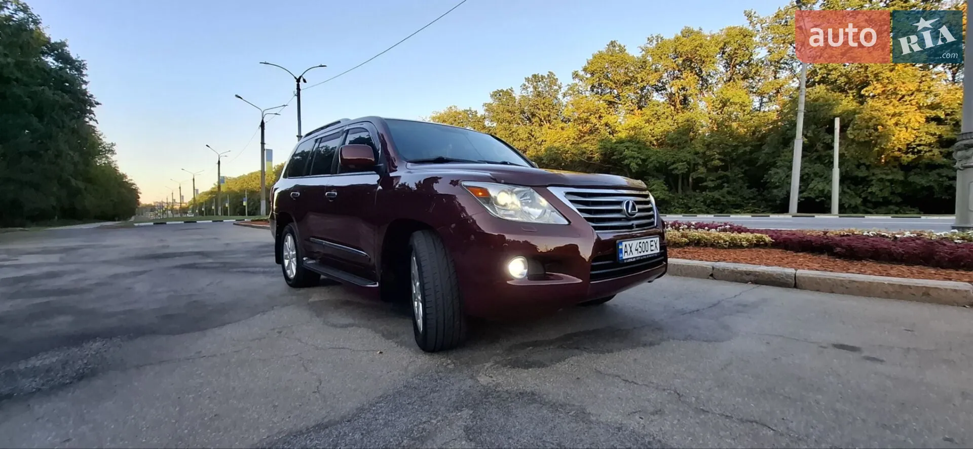 Lexus LX, 2008
