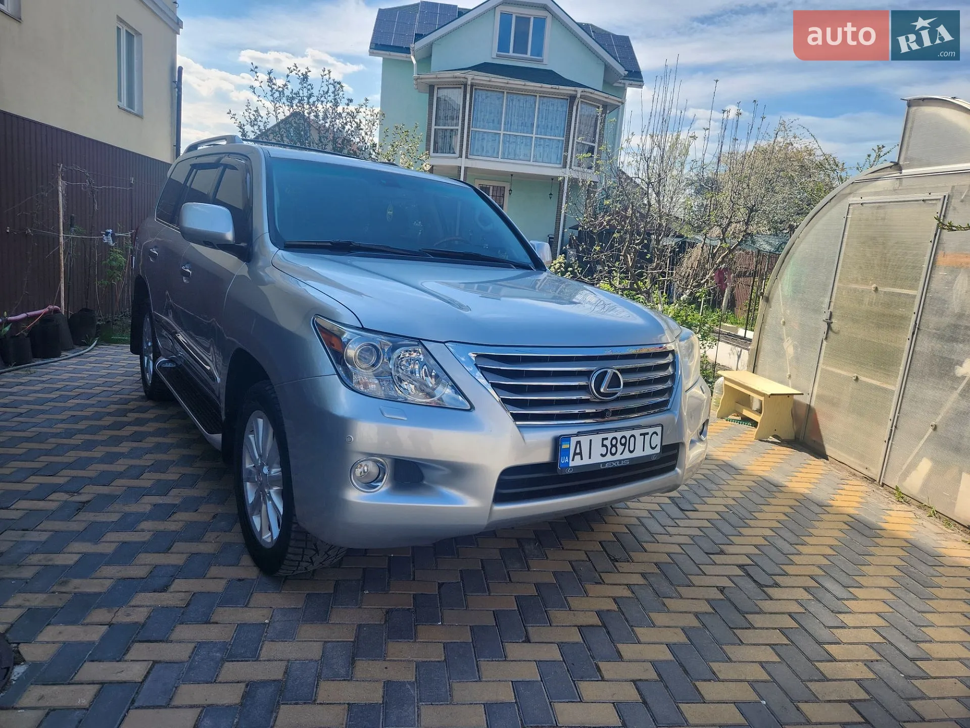 Lexus LX, 2008