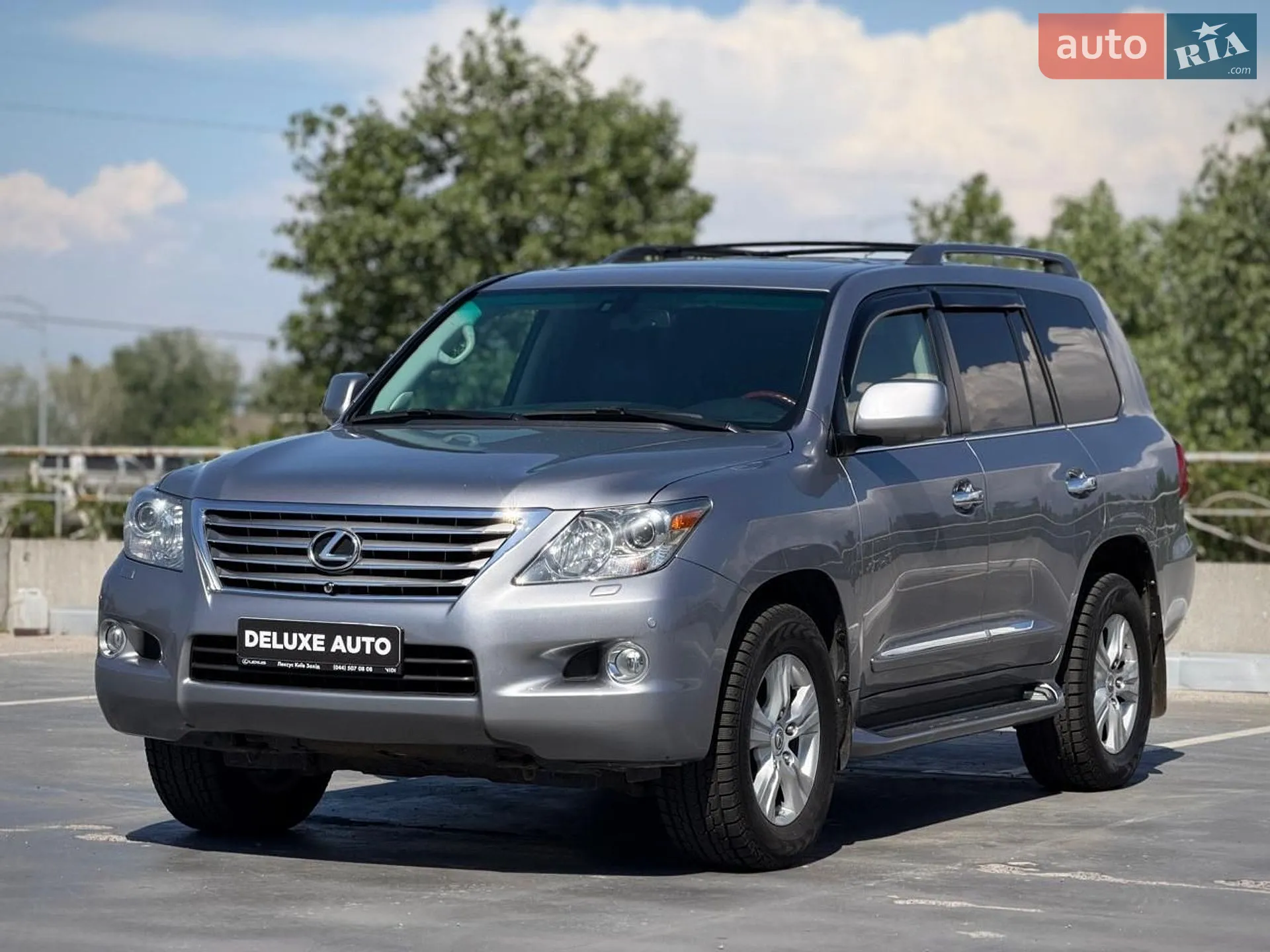 Lexus LX, 2009