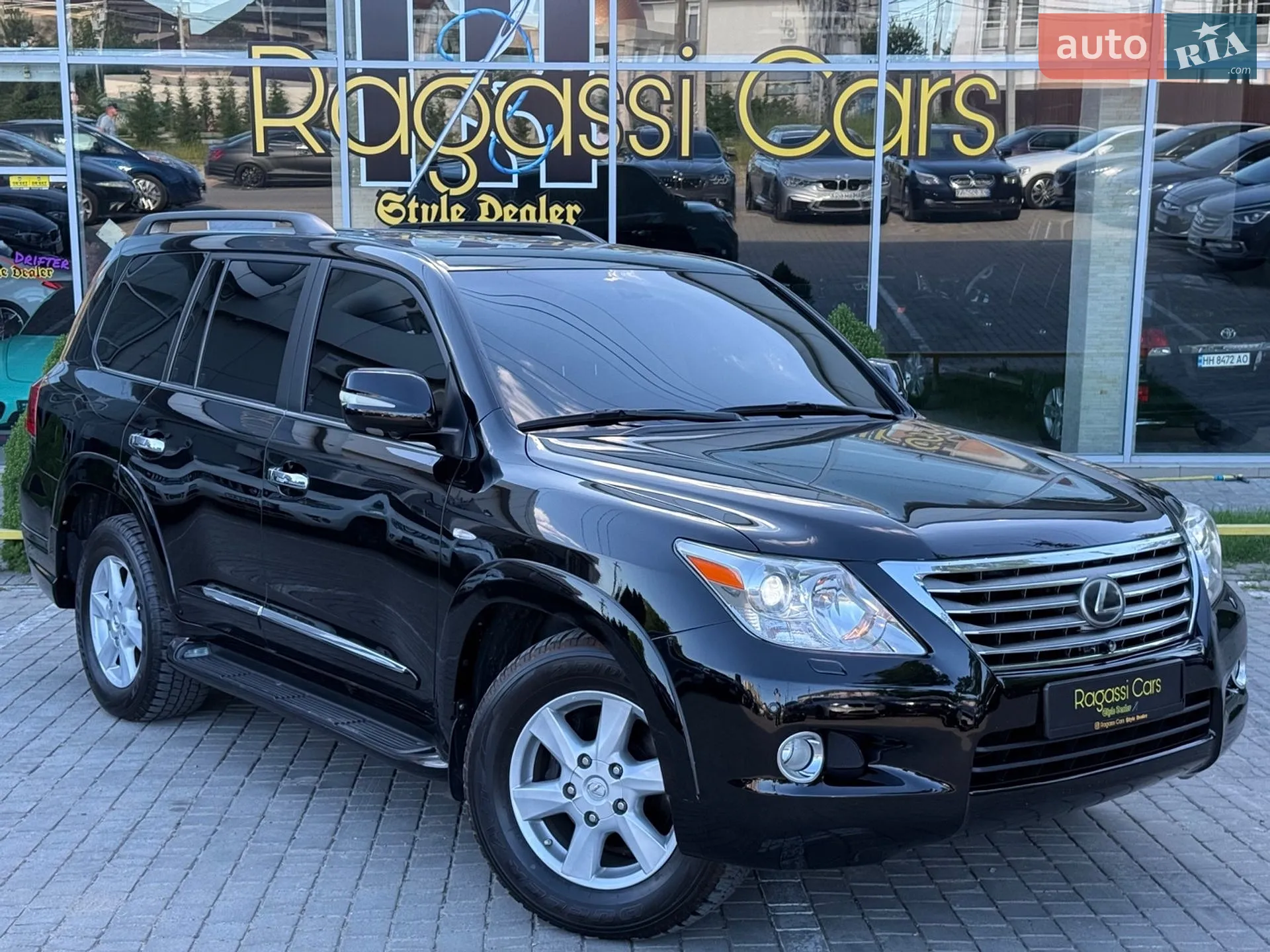 Lexus LX, 2008