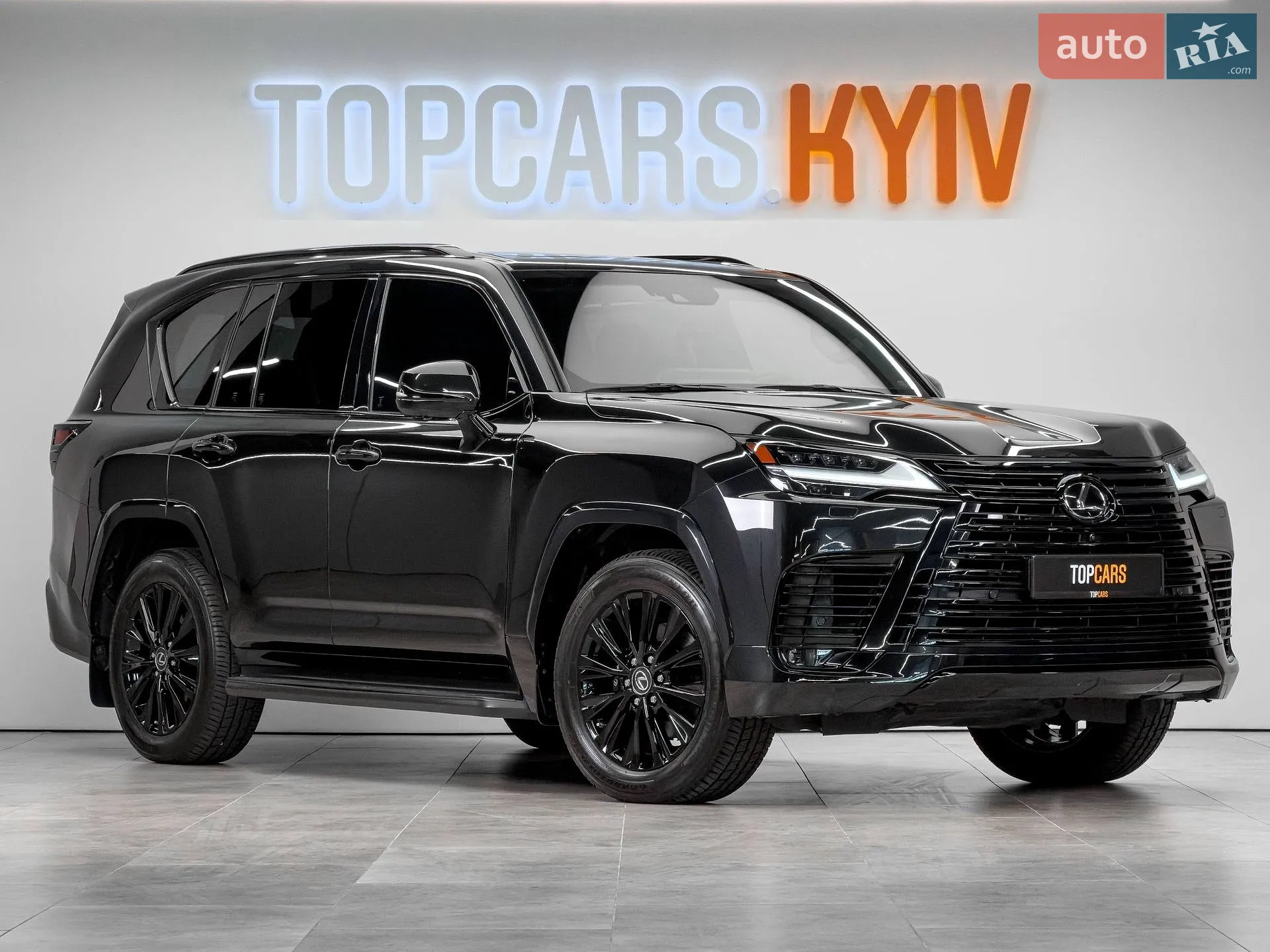 Lexus LX, 2022