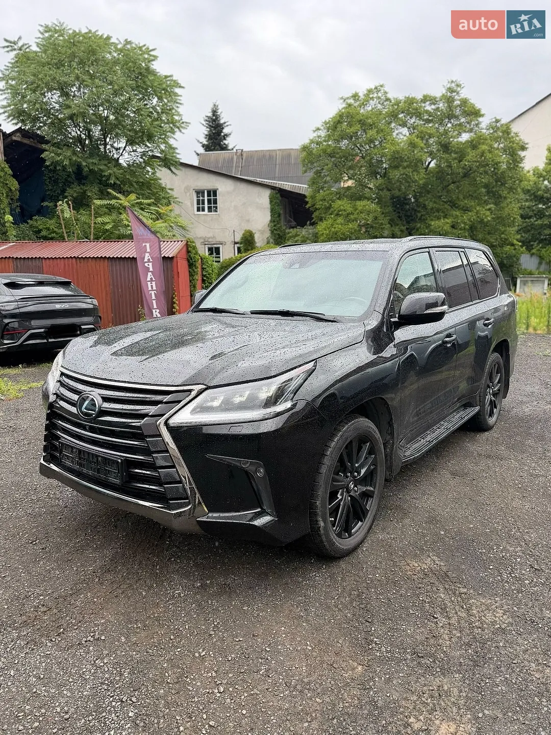 Lexus LX, 2019
