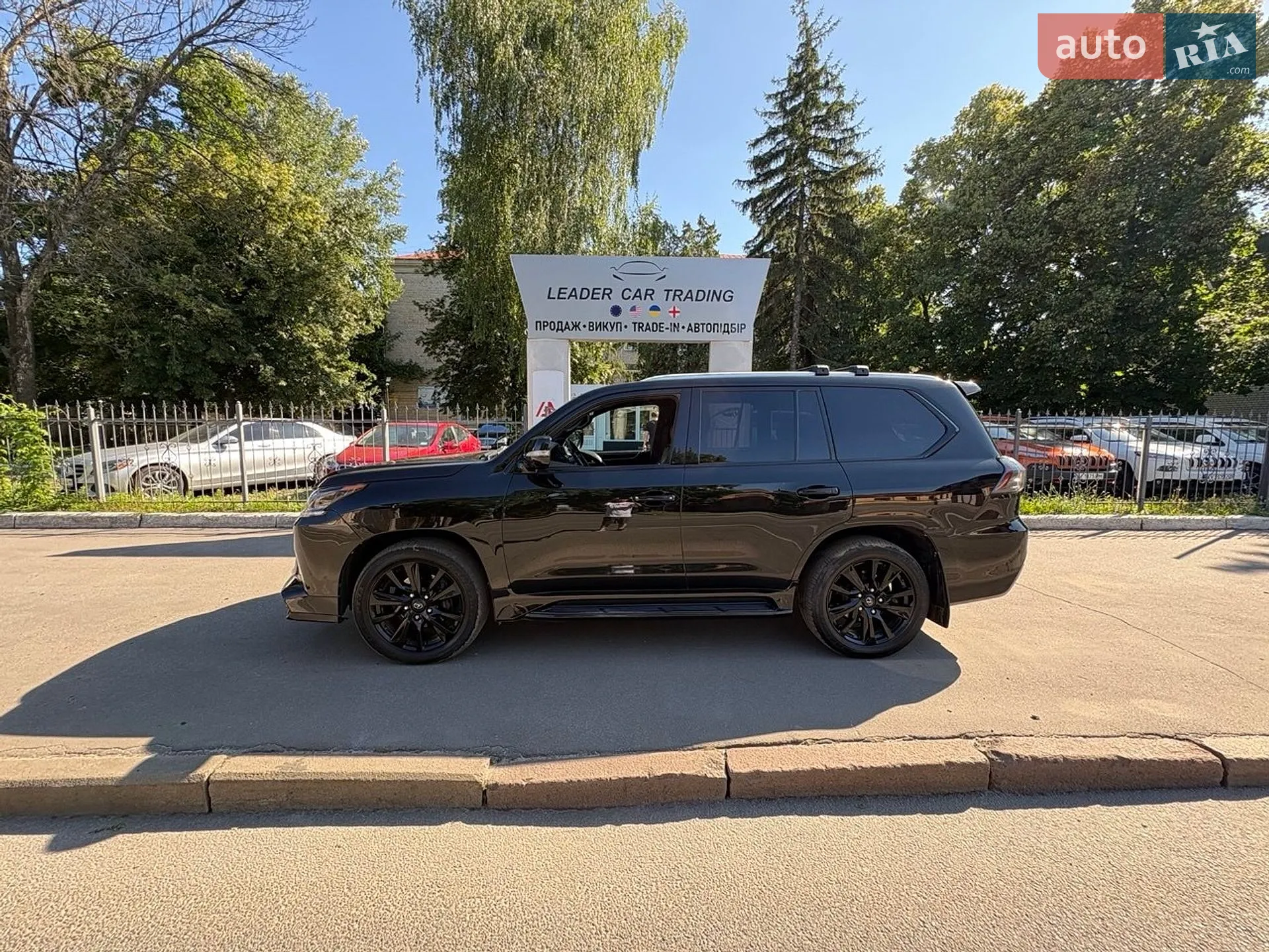 Lexus LX, 2019