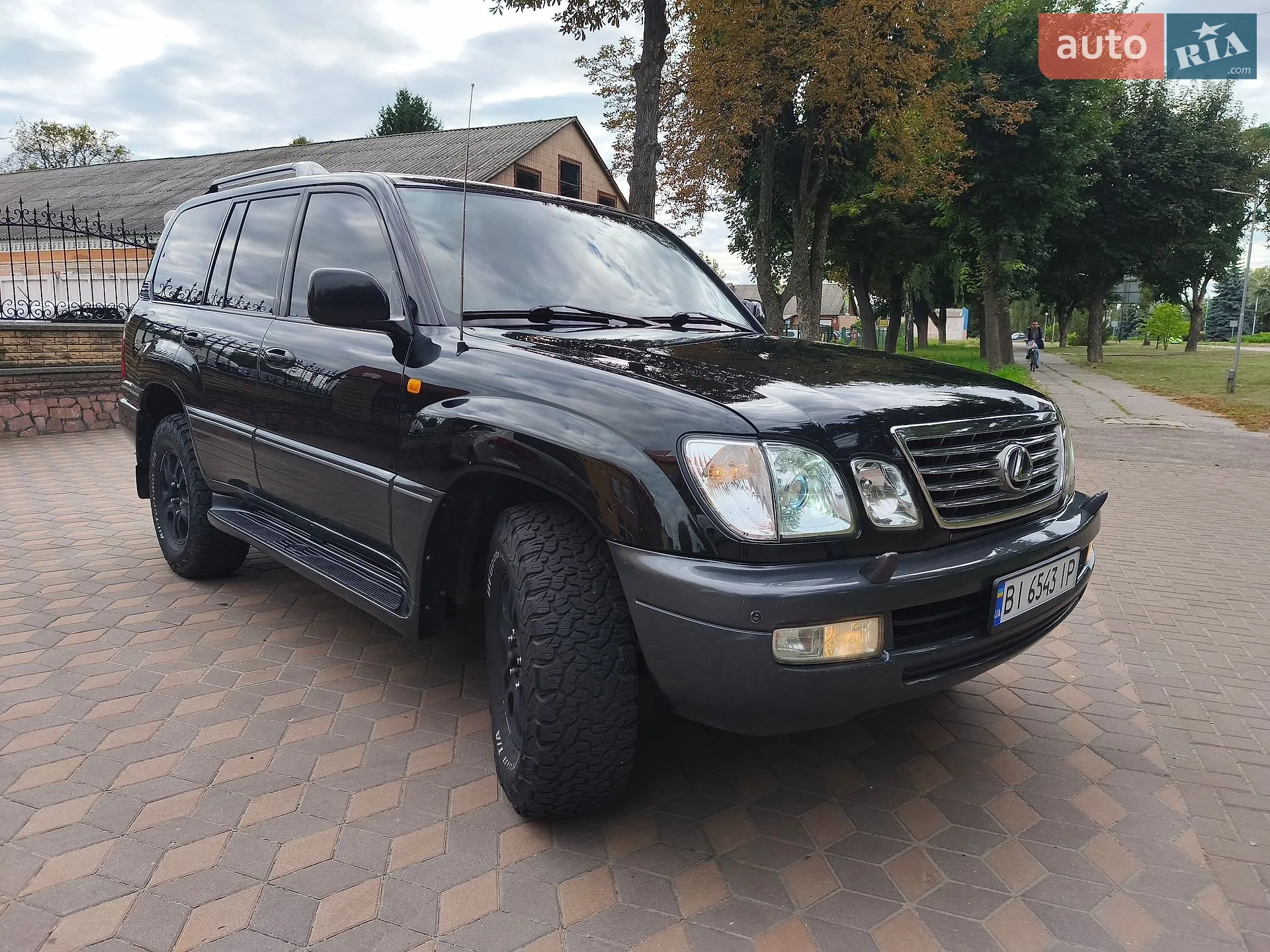 Lexus LX, 2007