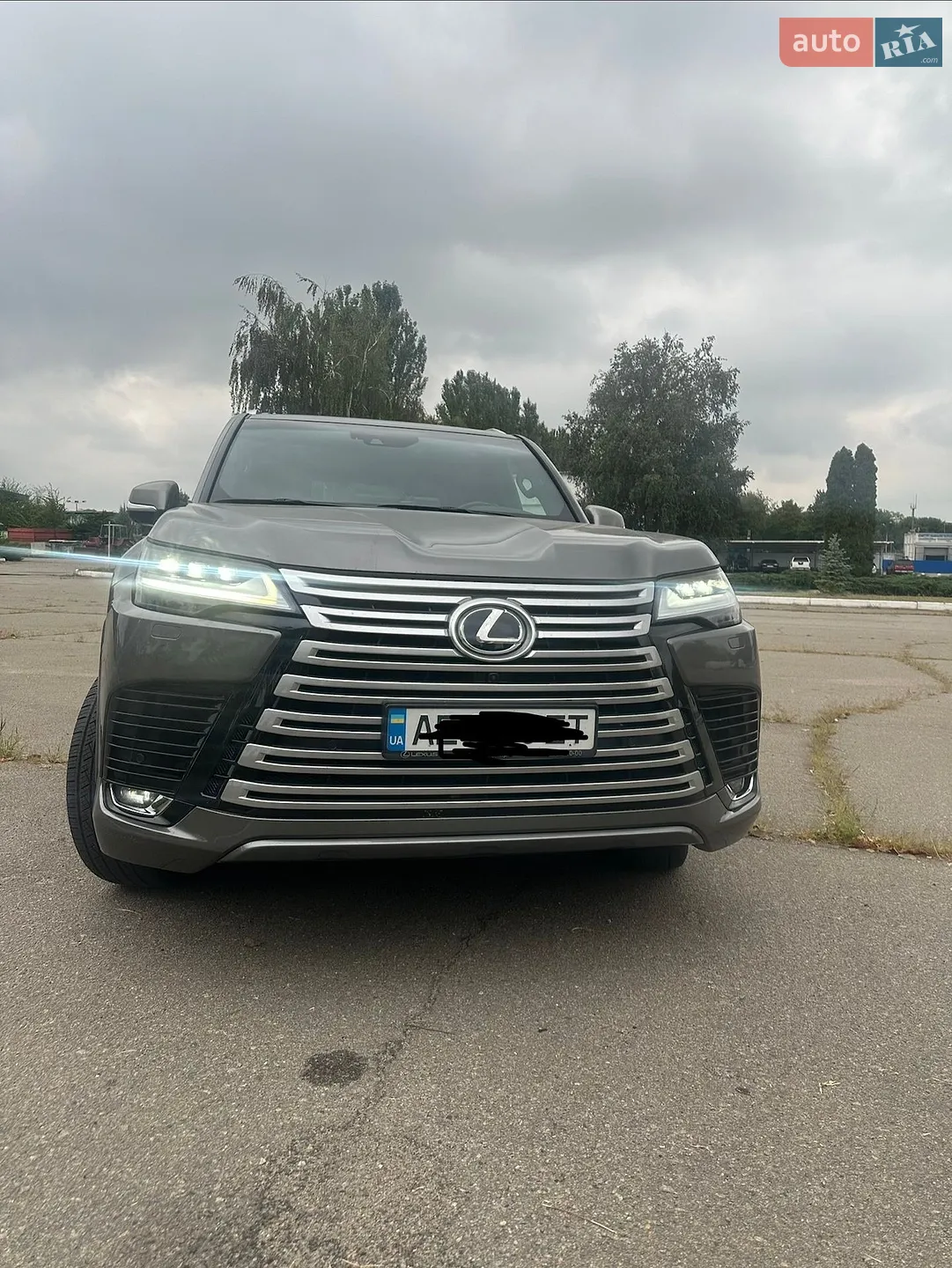 Lexus LX, 2023