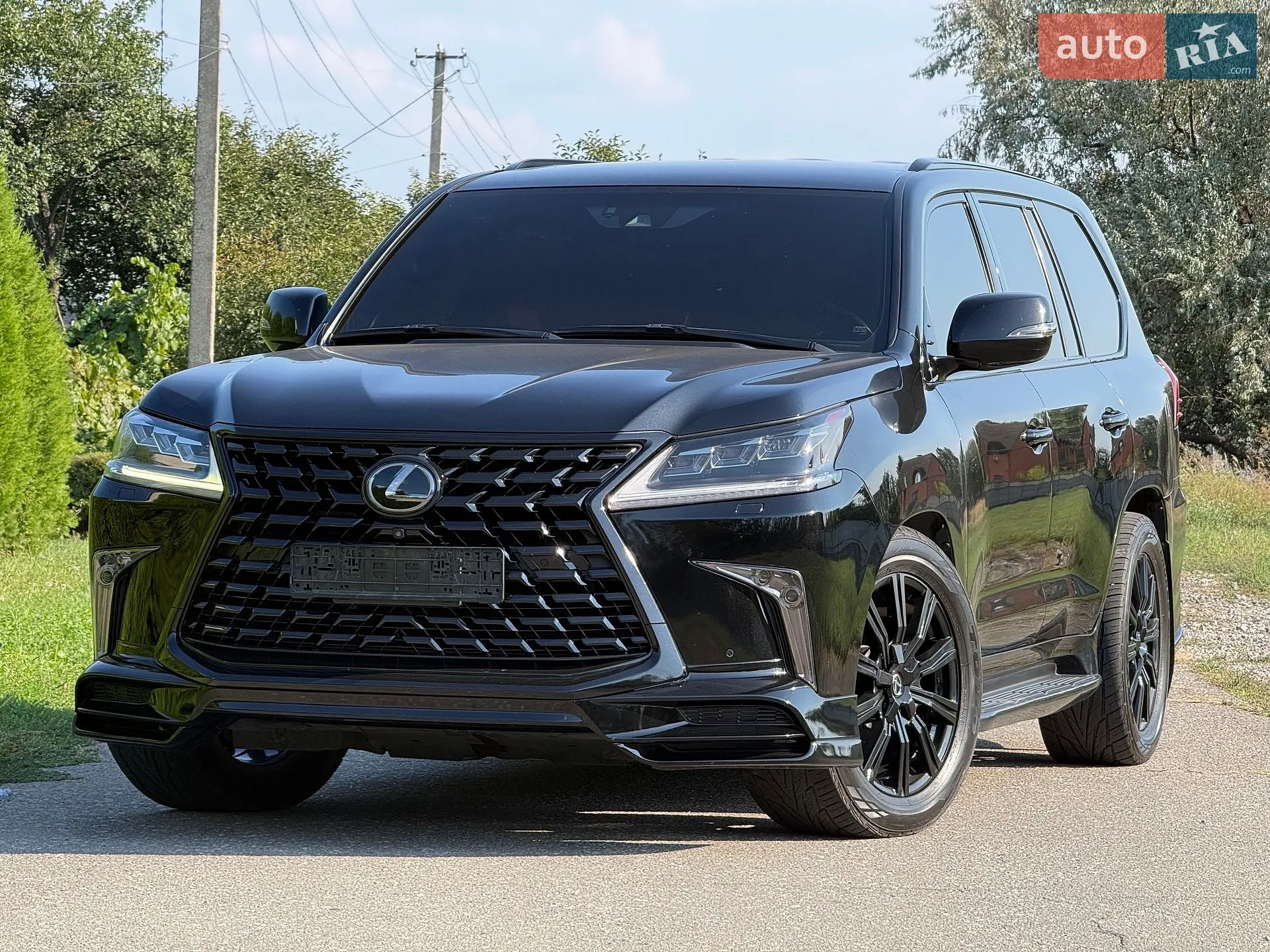 Lexus LX, 2017