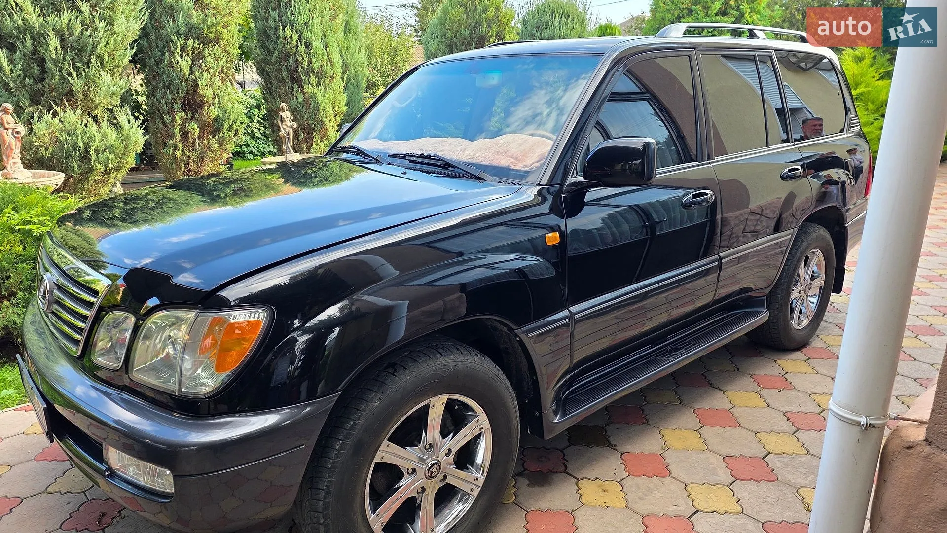 Lexus LX, 2006