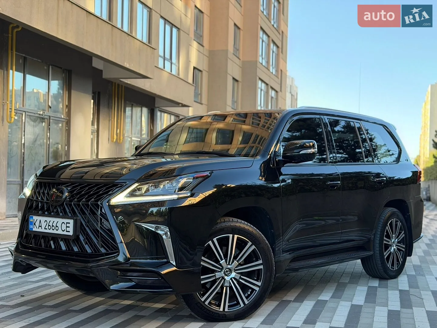 Lexus LX, 2019