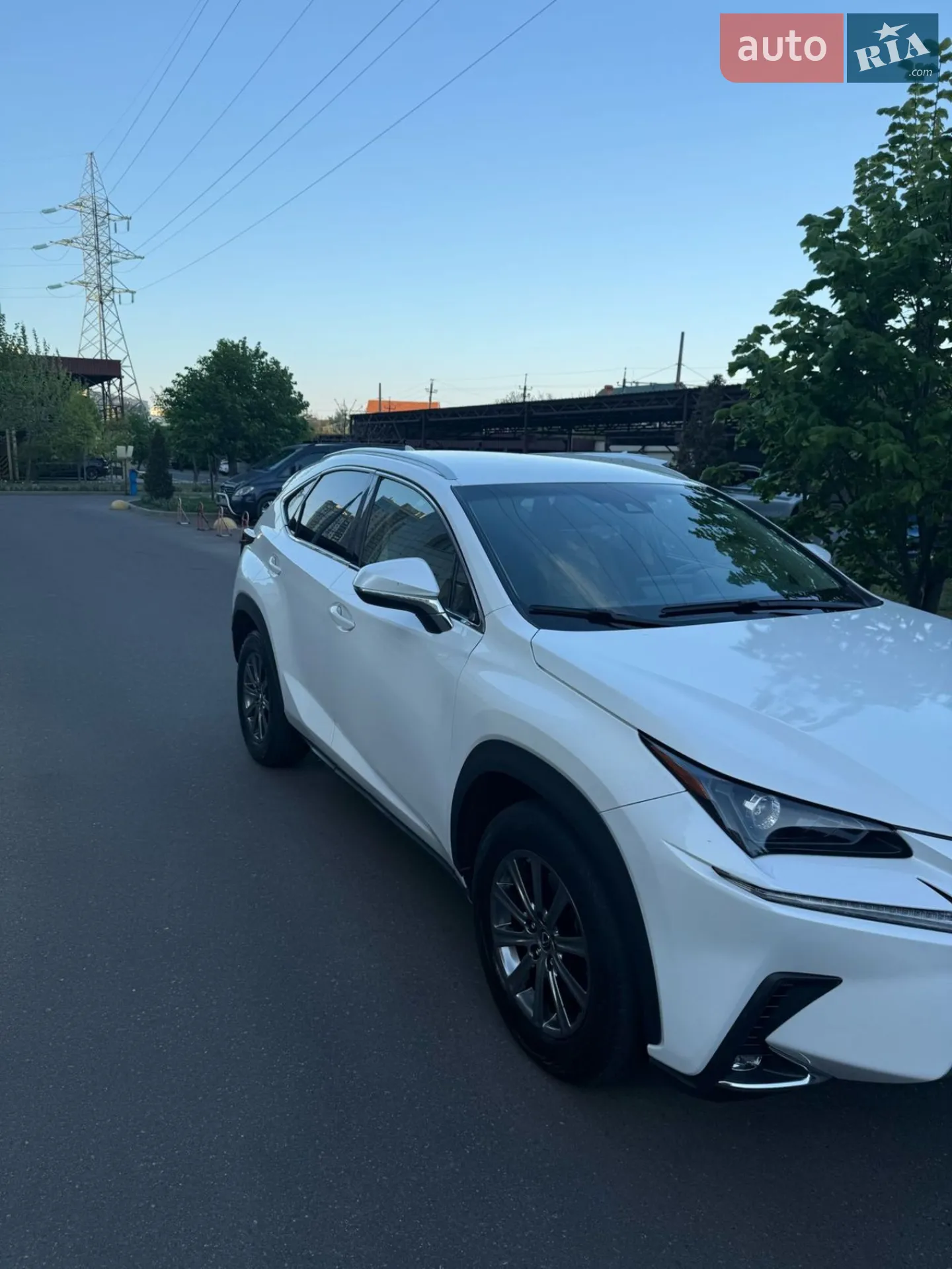 Lexus NX, 2018