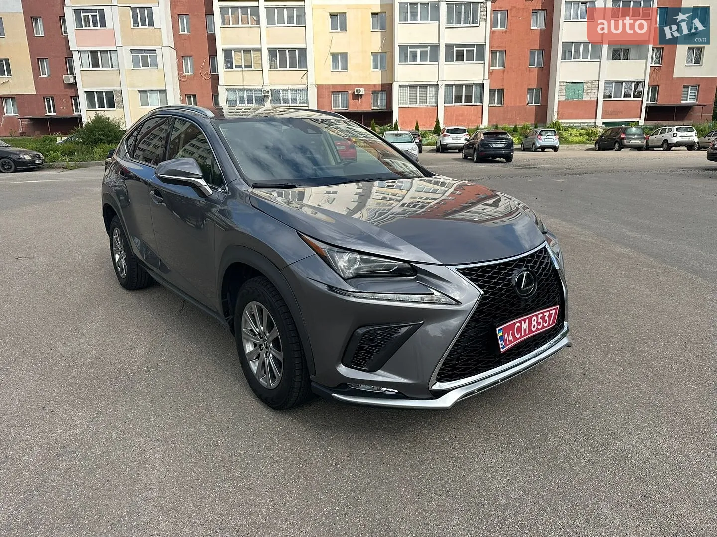 Lexus NX, 2020
