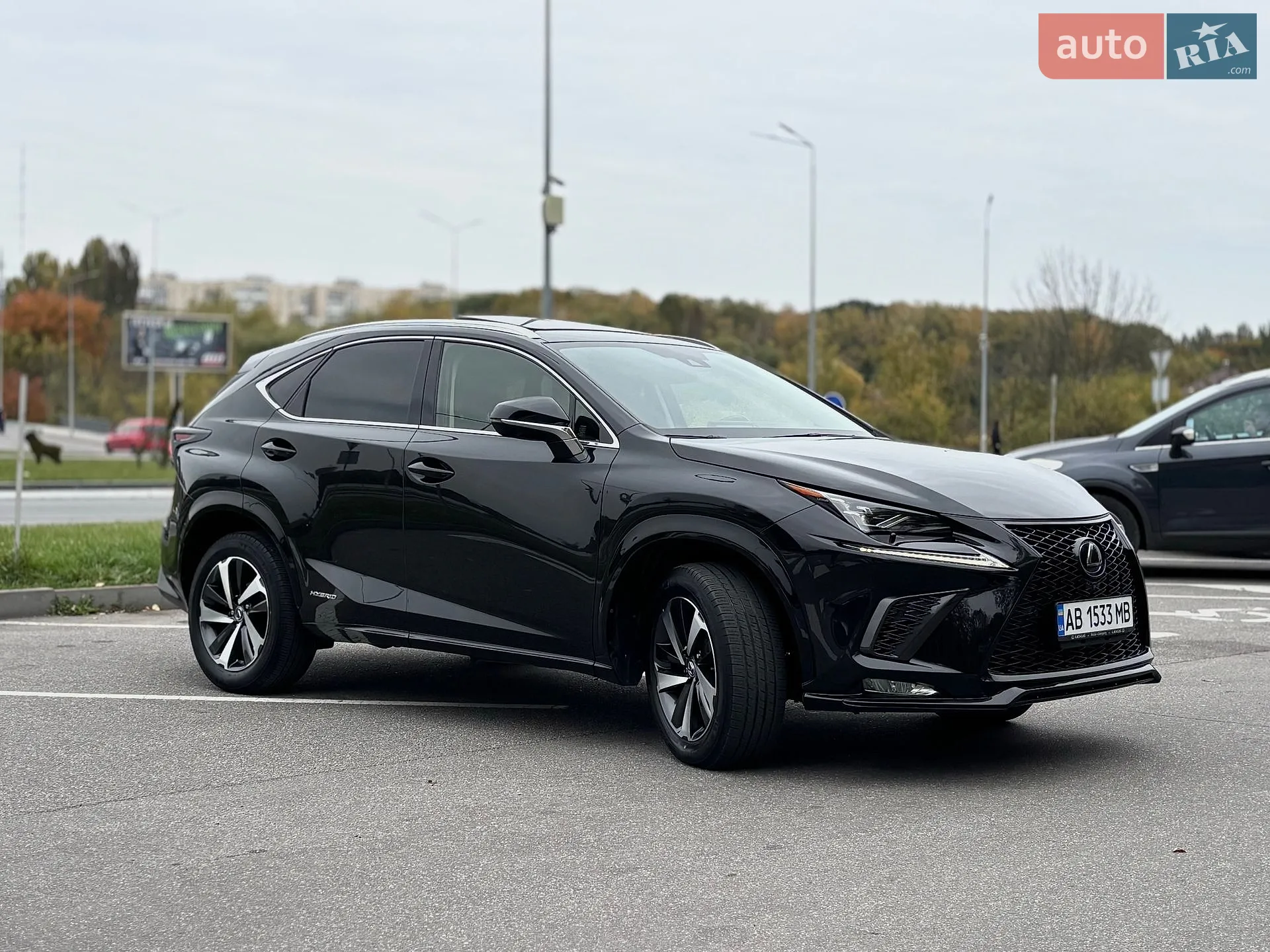 Lexus NX, 2021