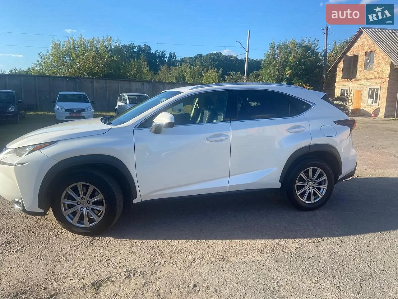 Lexus NX, 2015