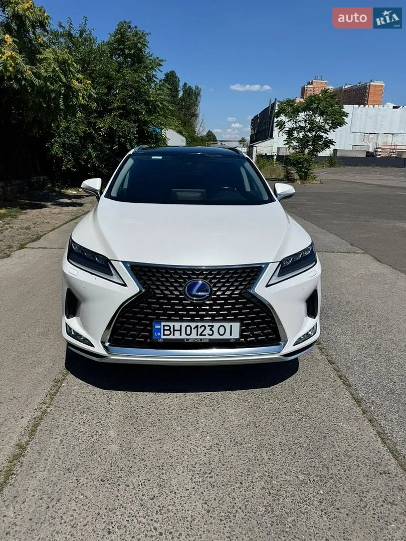 Lexus RX, 2020