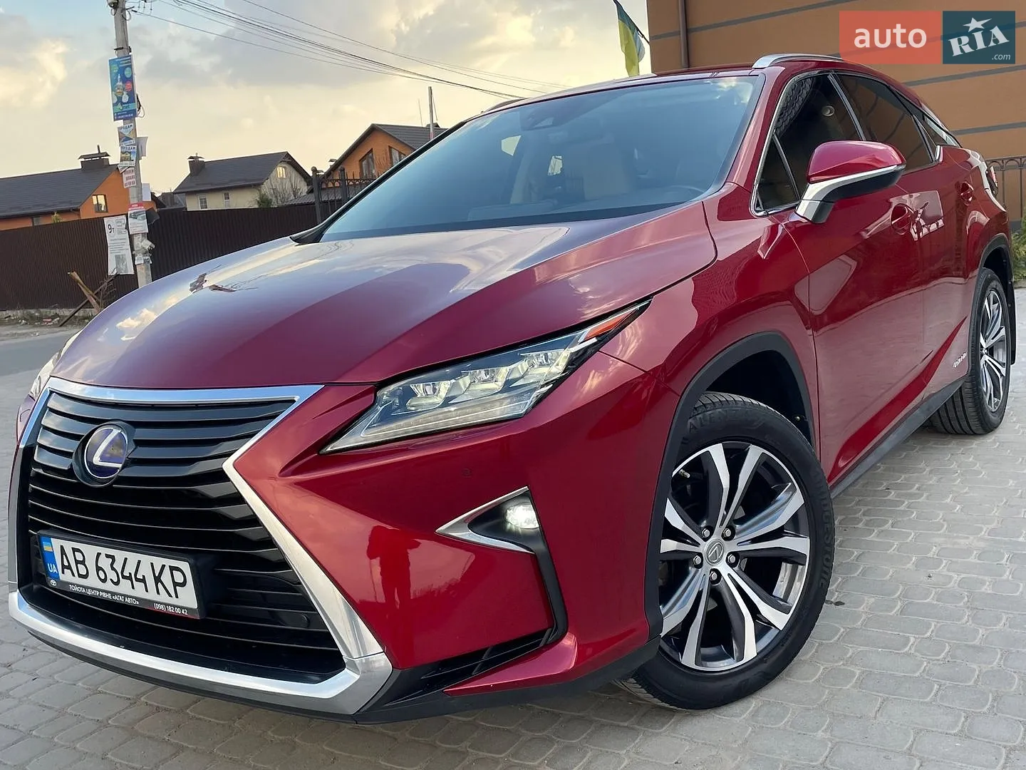 Lexus RX, 2016
